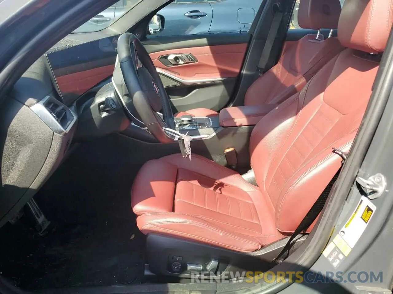 7 Photograph of a damaged car 3MW39FS03P8D13236 BMW 3 SERIES 2023