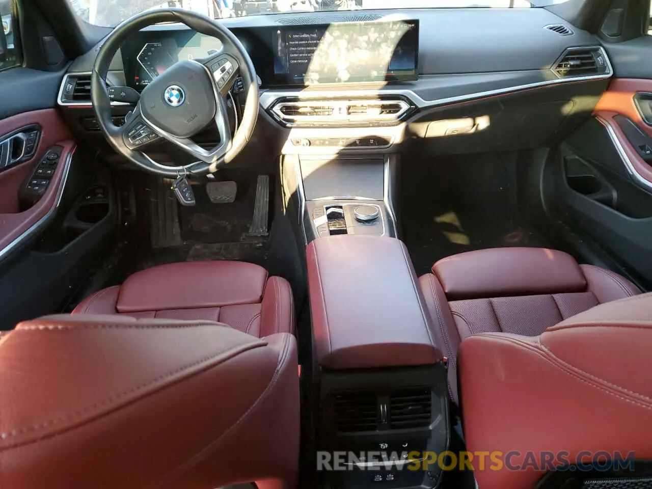 8 Фотография поврежденного автомобиля 3MW39FS09P8D11748 BMW 3 SERIES 2023