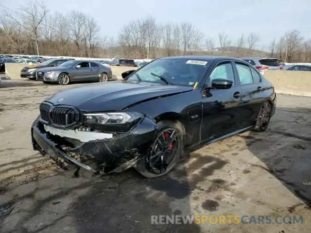 1 Photograph of a damaged car 3MW39FS0XP8D43902 BMW 3 SERIES 2023