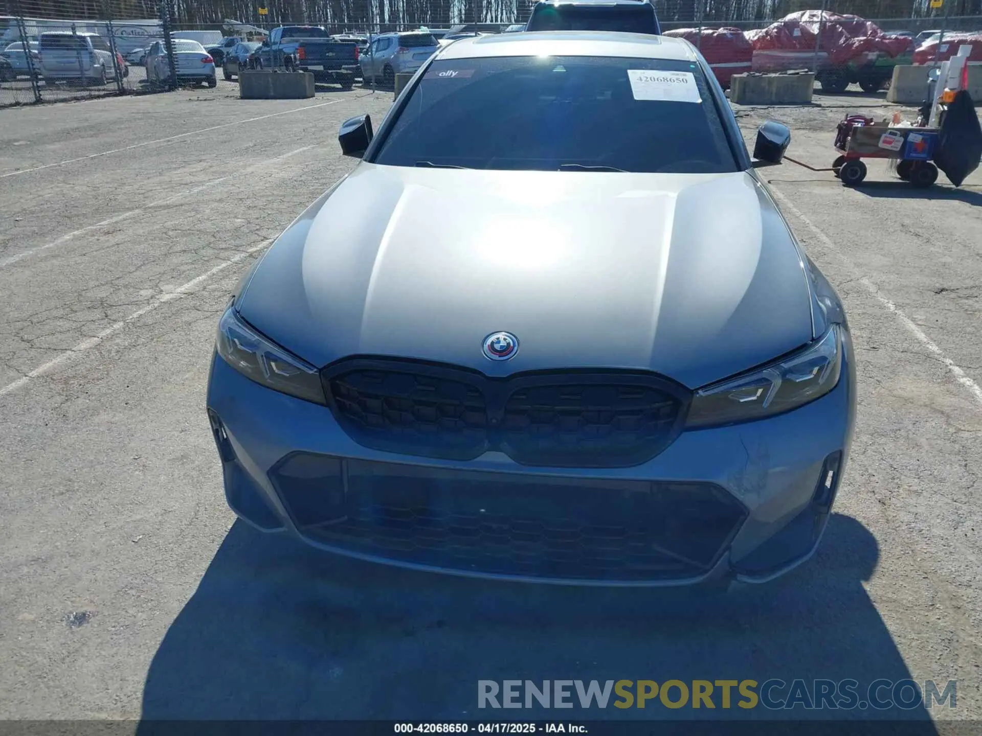 12 Photograph of a damaged car 3MW49FF02P8C79255 BMW 3 SERIES 2023