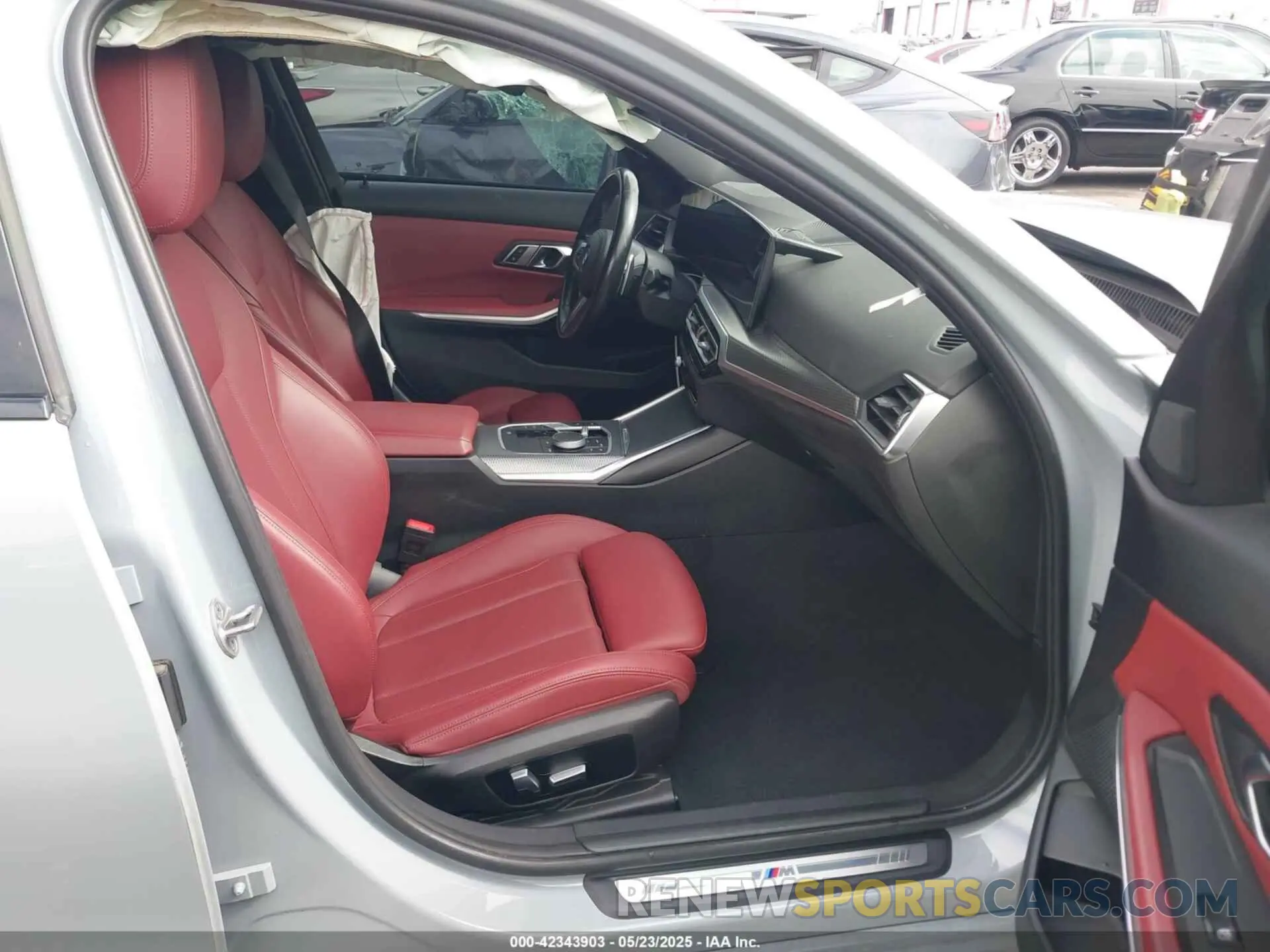 5 Фотография поврежденного автомобиля 3MW49FS02P8C98779 BMW 3 SERIES 2023