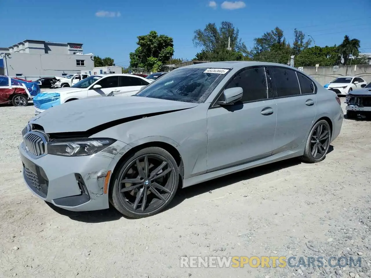 1 Фотография поврежденного автомобиля 3MW69FF07P8C92236 BMW 3 SERIES 2023