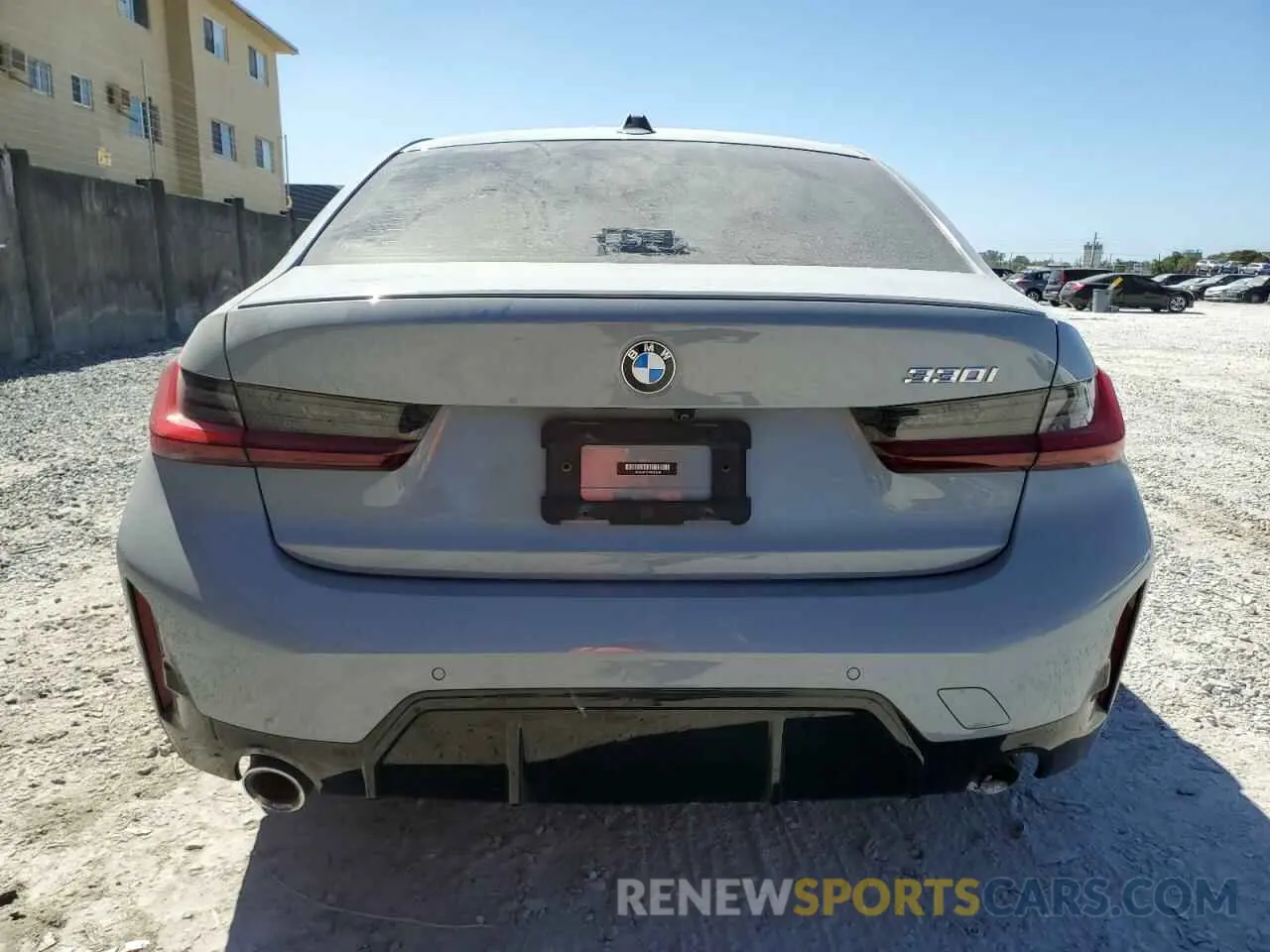 6 Фотография поврежденного автомобиля 3MW69FF07P8C92236 BMW 3 SERIES 2023