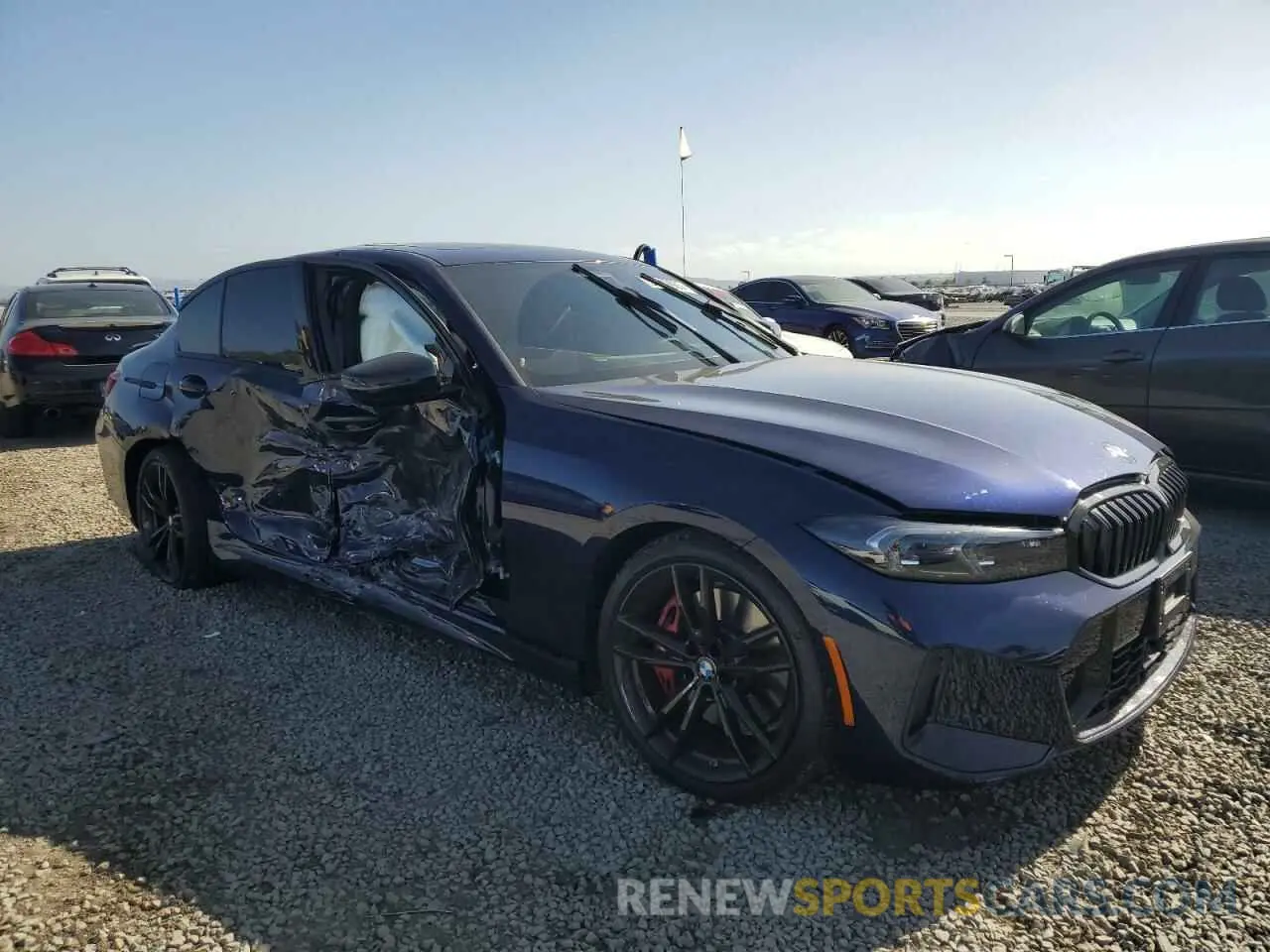 4 Фотография поврежденного автомобиля 3MW69FF08P8D73195 BMW 3 SERIES 2023