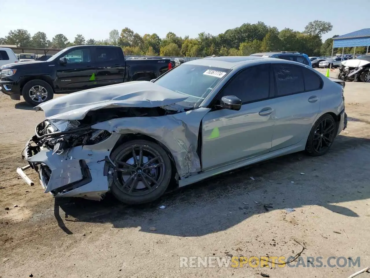 1 Фотография поврежденного автомобиля 3MW89FF00P8D66606 BMW 3 SERIES 2023