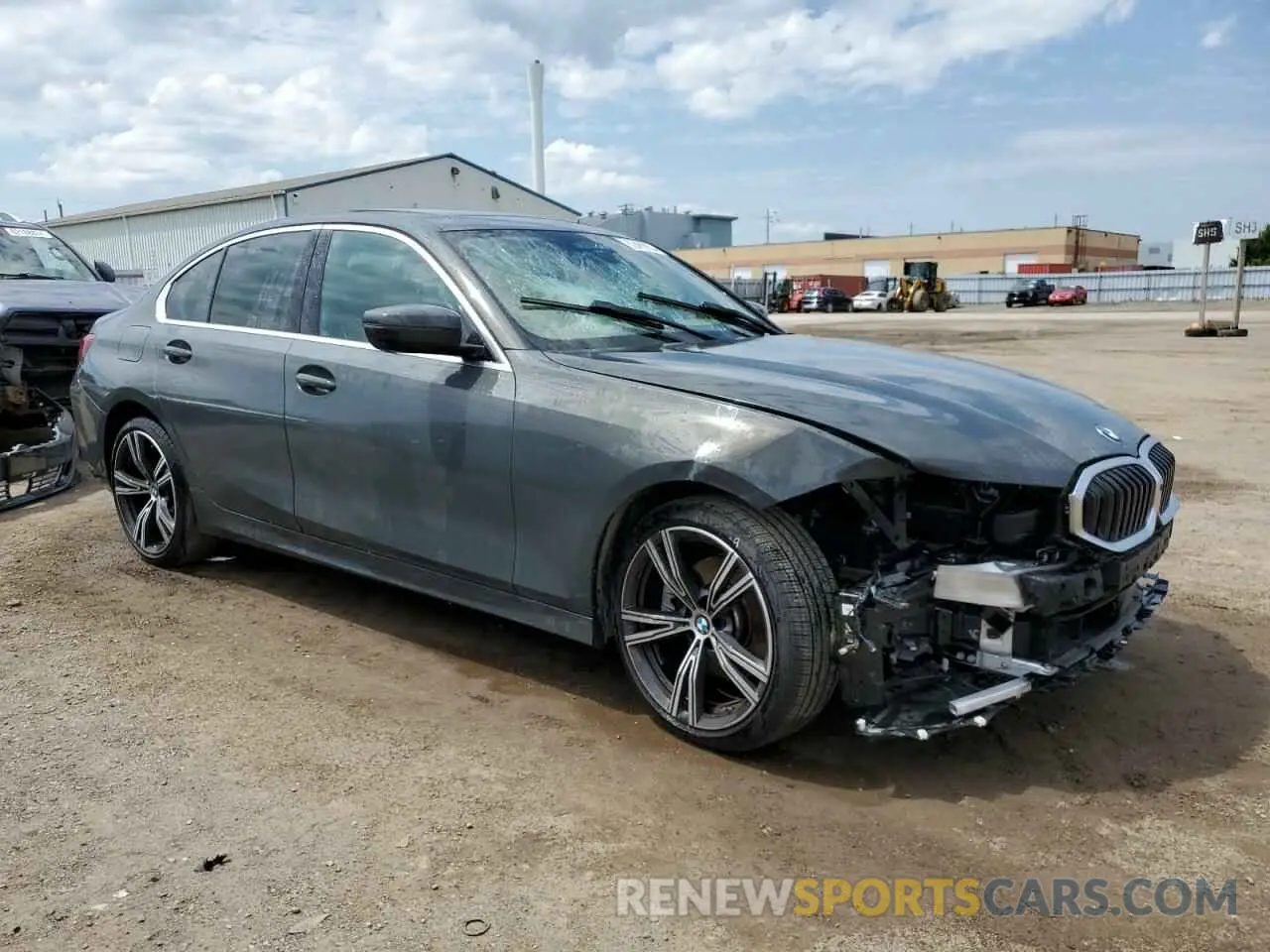 4 Photograph of a damaged car 3MW89FF01P8D54920 BMW 3 SERIES 2023