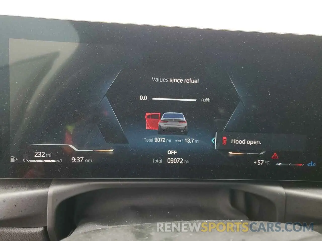 9 Фотография поврежденного автомобиля 3MW89FF04P8D31311 BMW 3 SERIES 2023