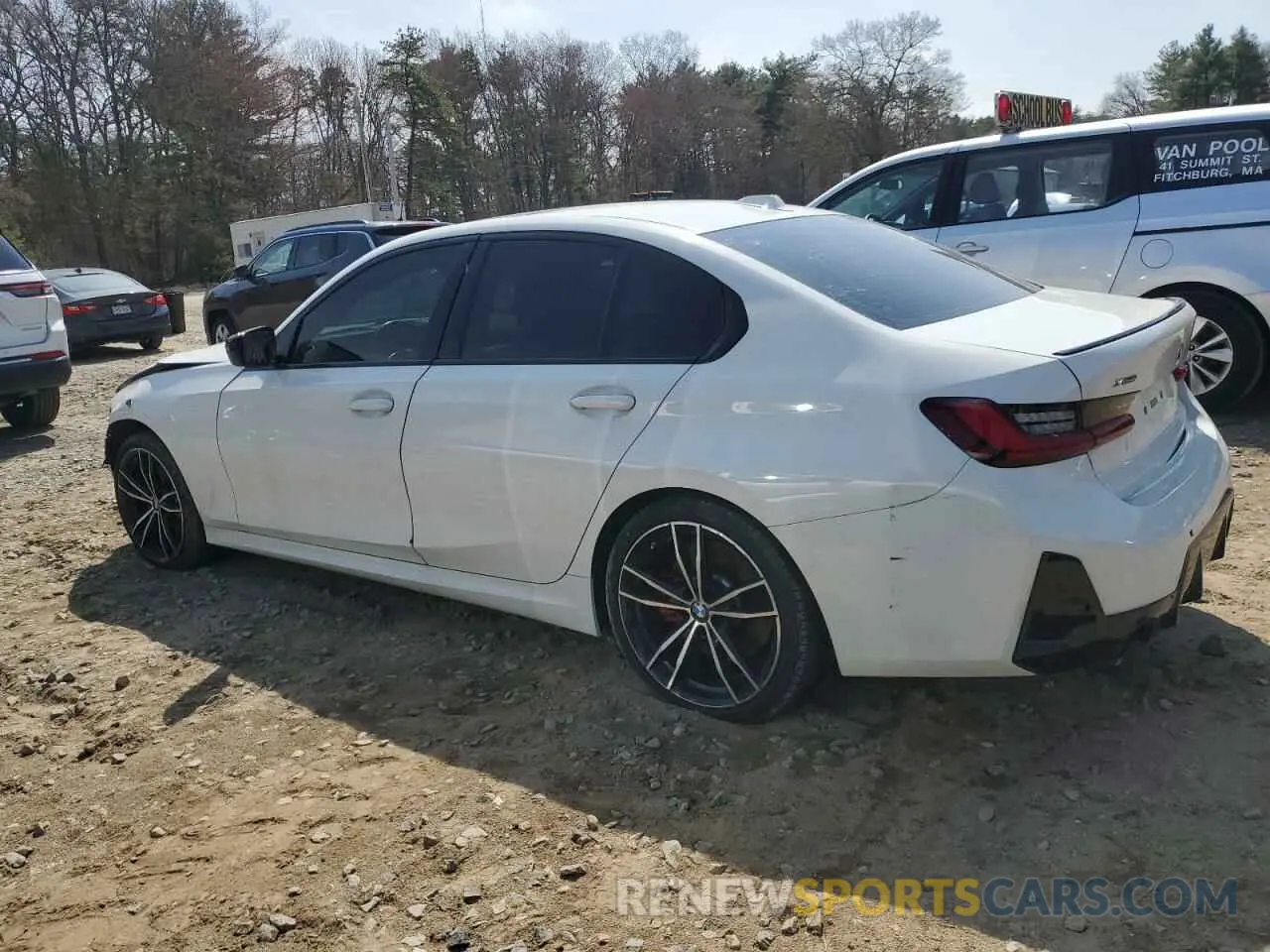 2 Фотография поврежденного автомобиля 3MW89FF06P8D74516 BMW 3 SERIES 2023