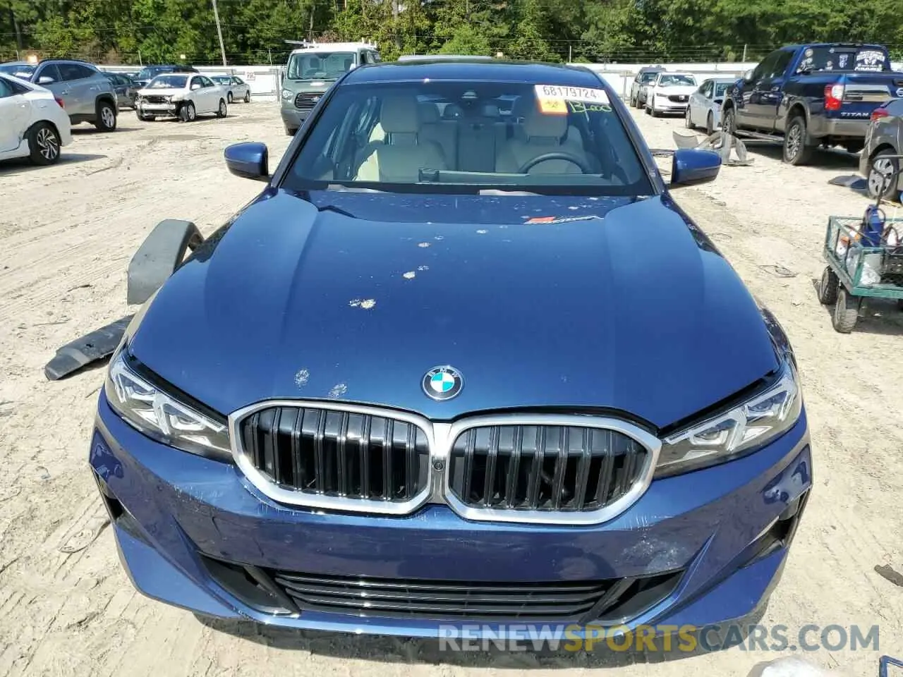 5 Photograph of a damaged car 3MW89FF09P8D31756 BMW 3 SERIES 2023