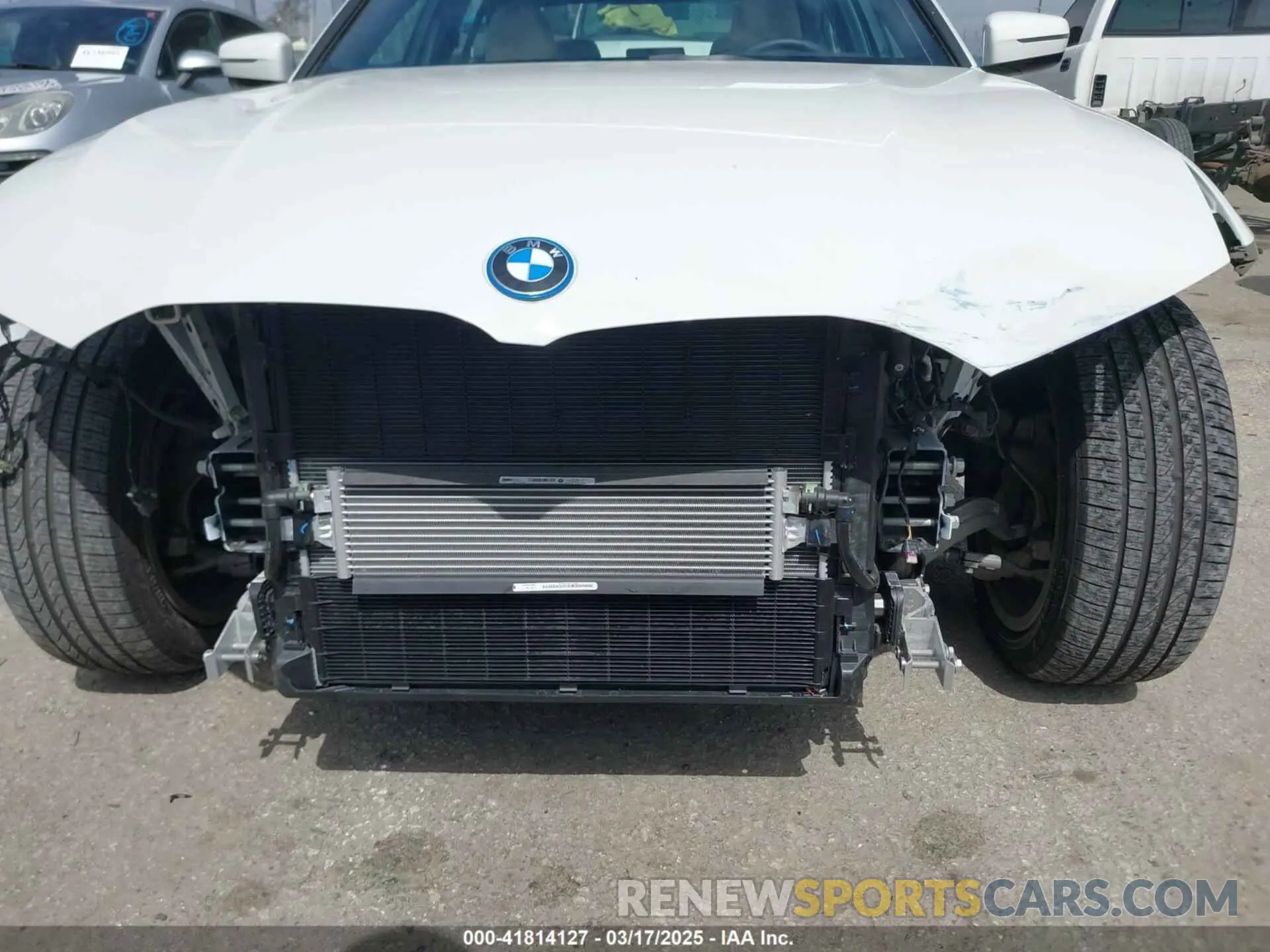 6 Фотография поврежденного автомобиля 3MW39FF00R8D79501 BMW 3 SERIES 2024