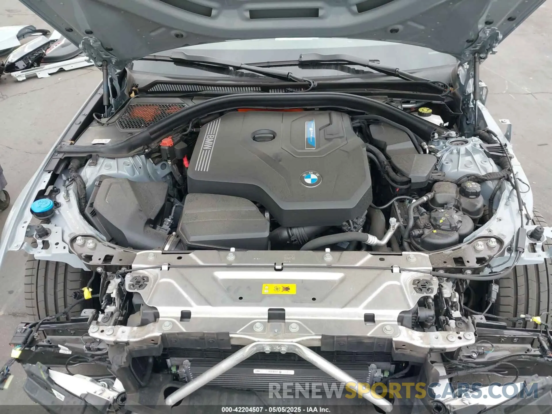 10 Фотография поврежденного автомобиля 3MW39FF06R8E82471 BMW 3 SERIES 2024