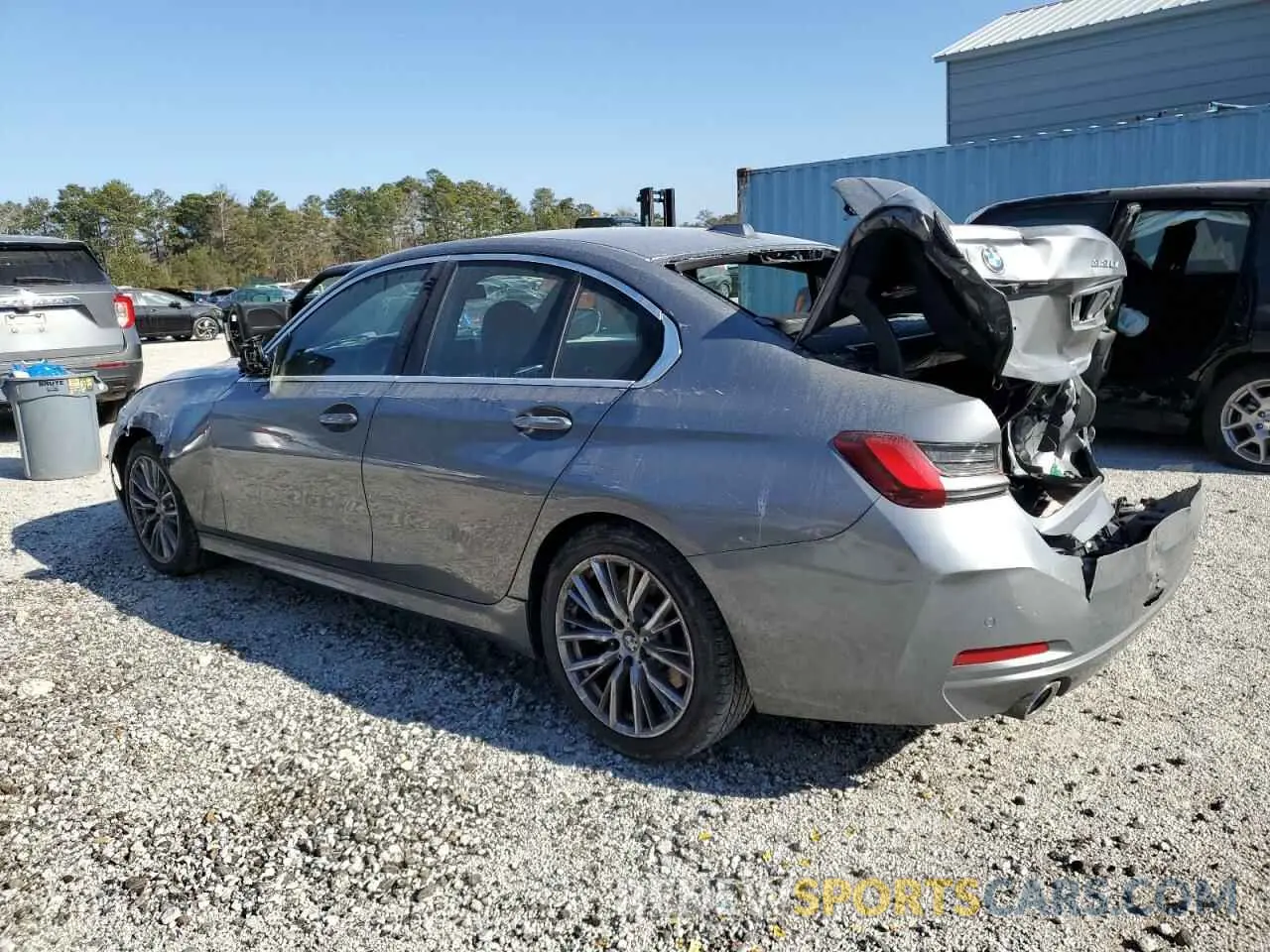 2 Фотография поврежденного автомобиля 3MW69FF00R8E67087 BMW 3 SERIES 2024