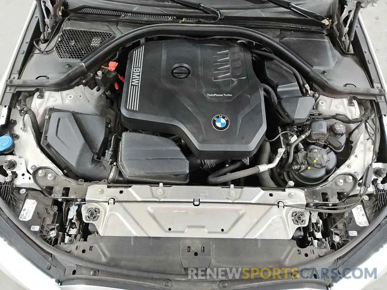 11 Photograph of a damaged car 3MW69FF00R8E89560 BMW 3 SERIES 2024