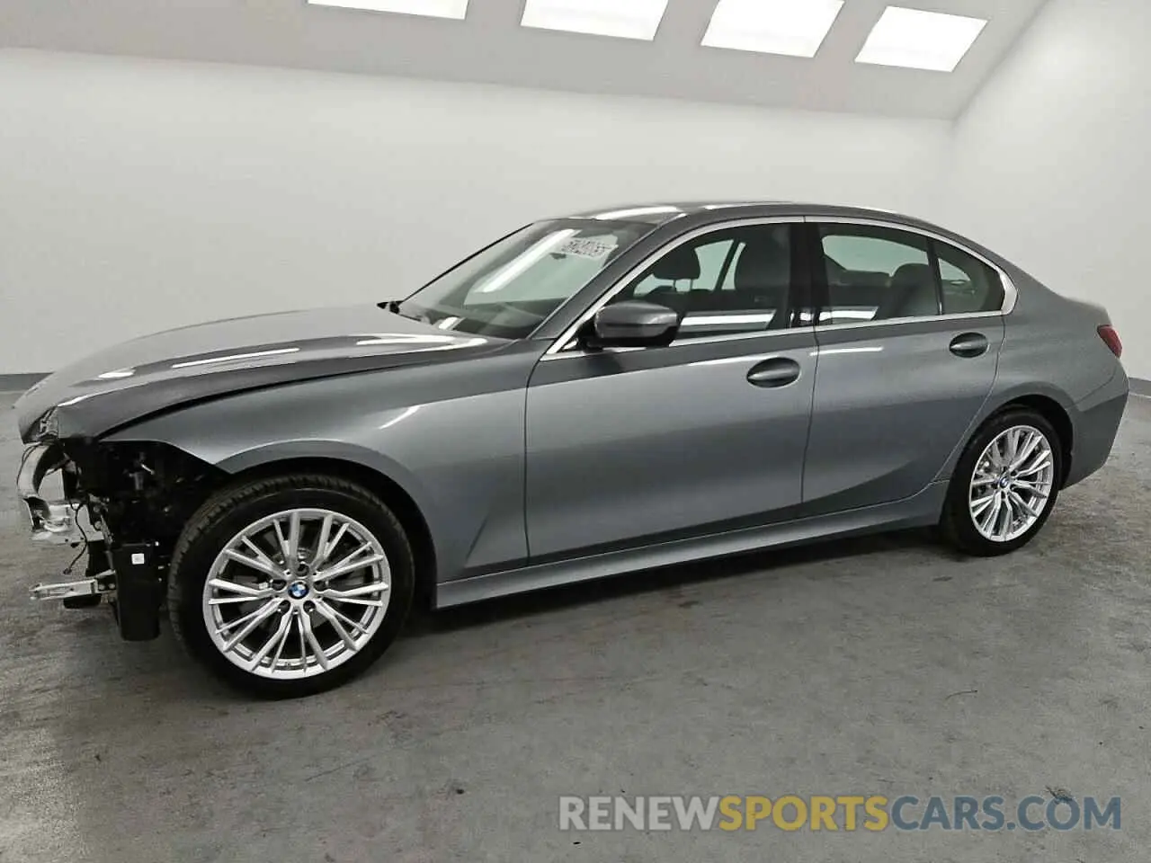 1 Фотография поврежденного автомобиля 3MW69FF01R8D82694 BMW 3 SERIES 2024