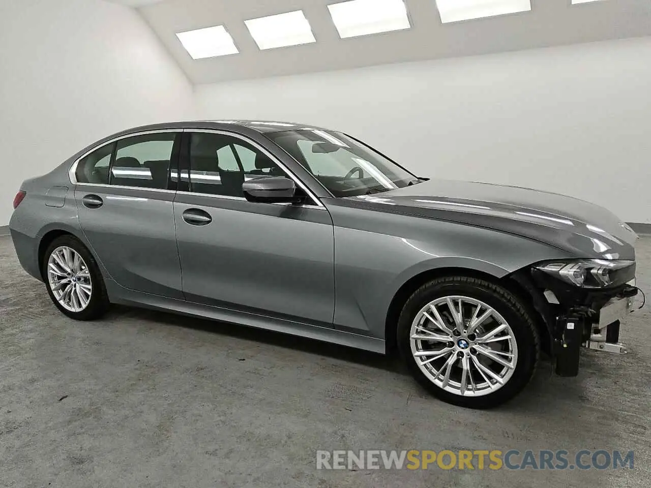 4 Фотография поврежденного автомобиля 3MW69FF01R8D82694 BMW 3 SERIES 2024