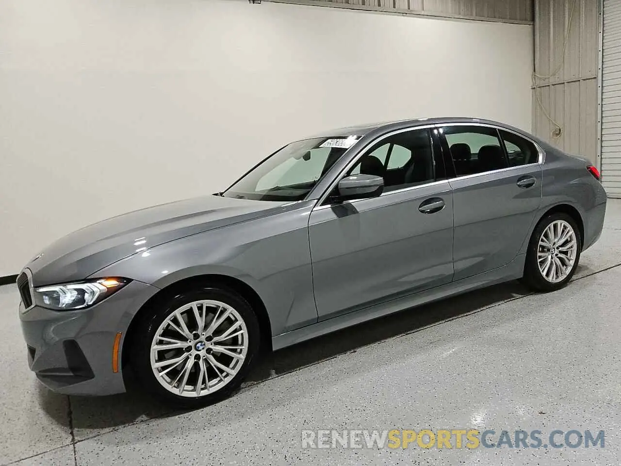 1 Photograph of a damaged car 3MW69FF03R8E05831 BMW 3 SERIES 2024