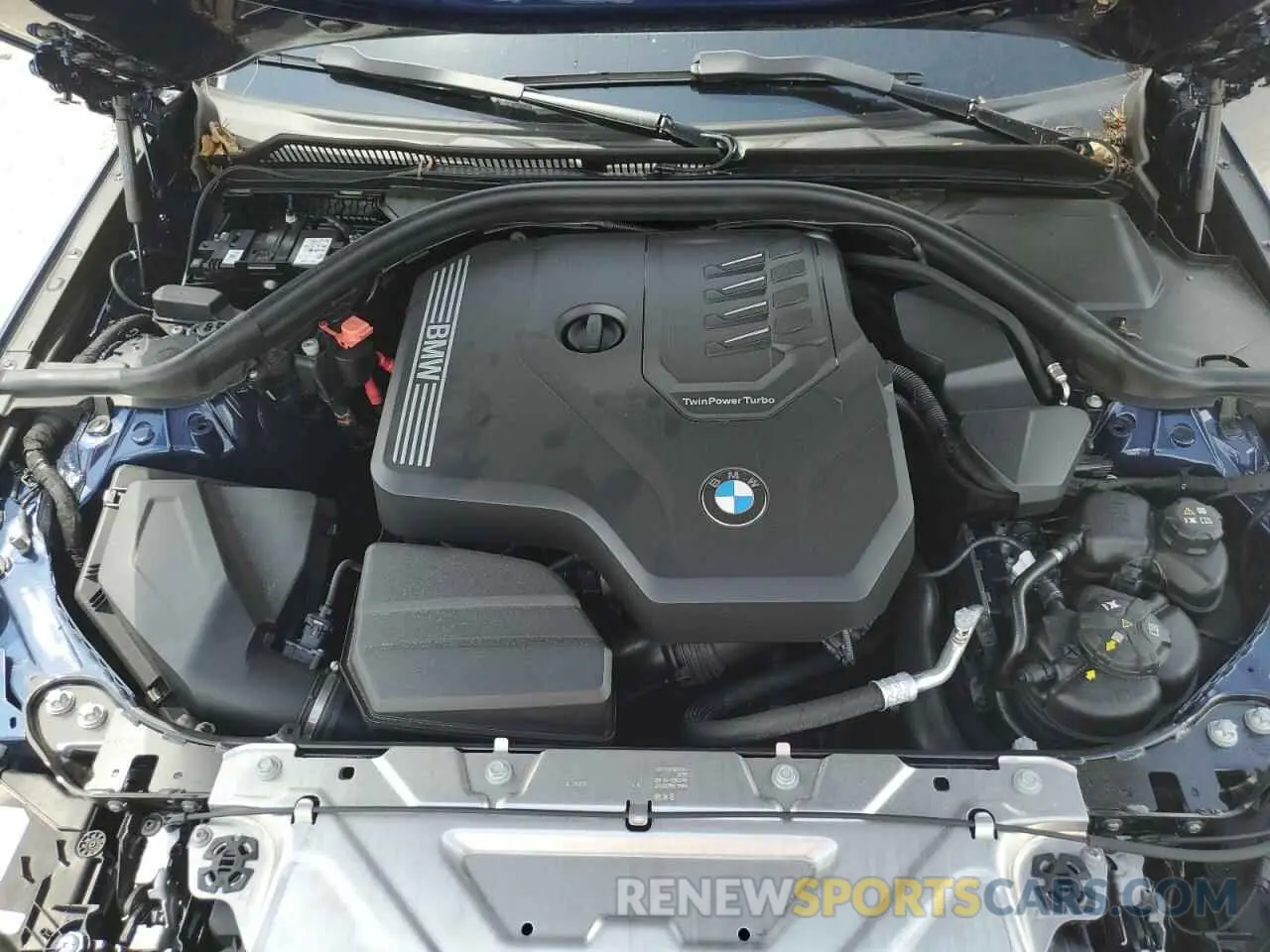 11 Фотография поврежденного автомобиля 3MW69FF03R8E32818 BMW 3 SERIES 2024