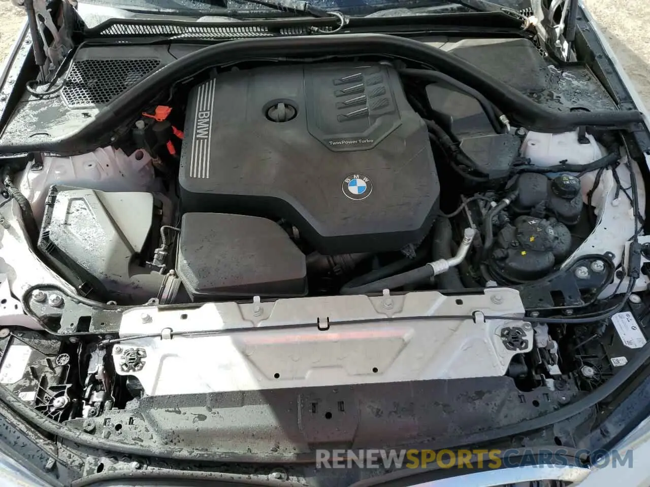 11 Фотография поврежденного автомобиля 3MW69FF05R8D83542 BMW 3 SERIES 2024