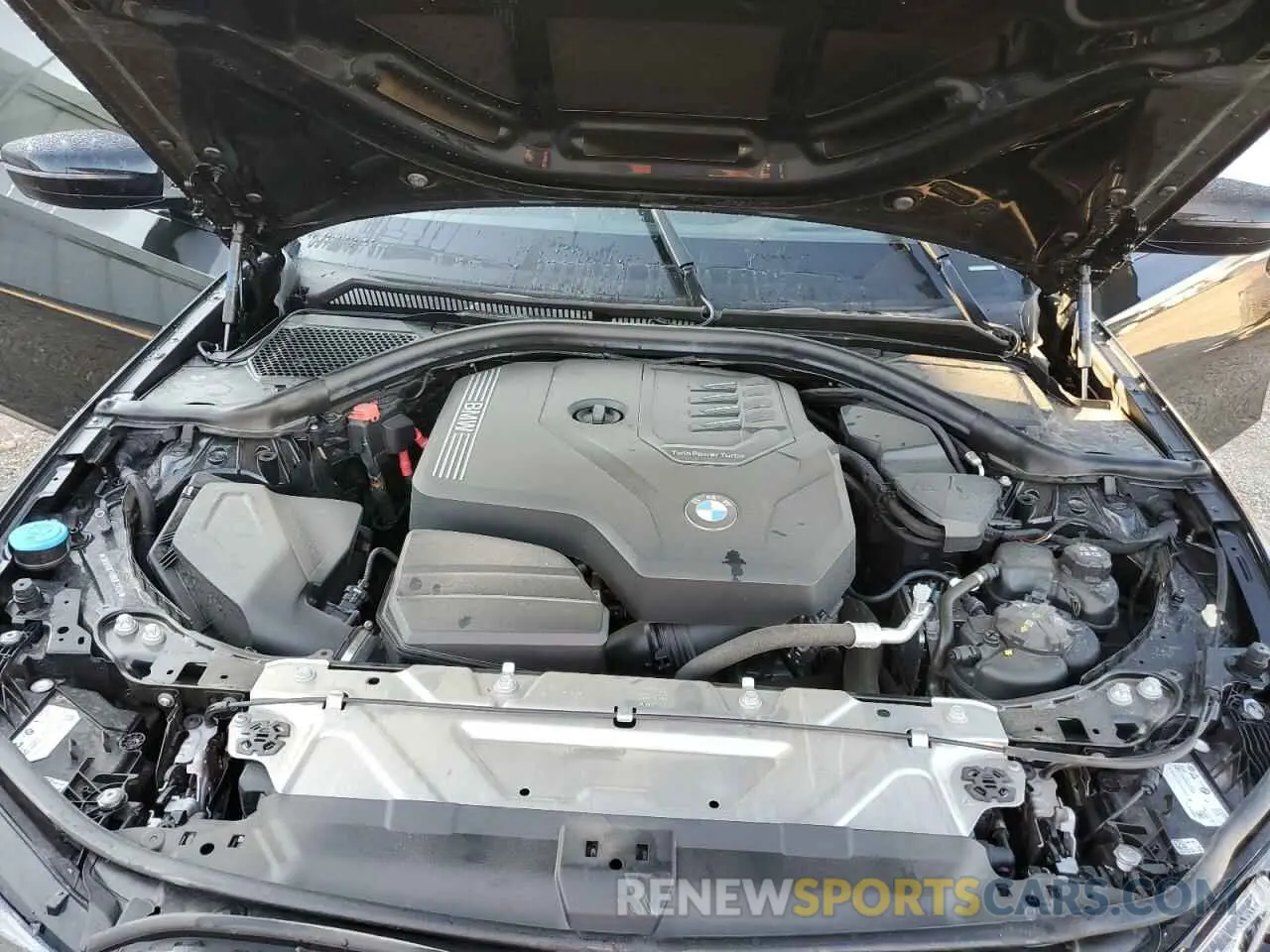 11 Photograph of a damaged car 3MW69FF08R8E21524 BMW 3 SERIES 2024