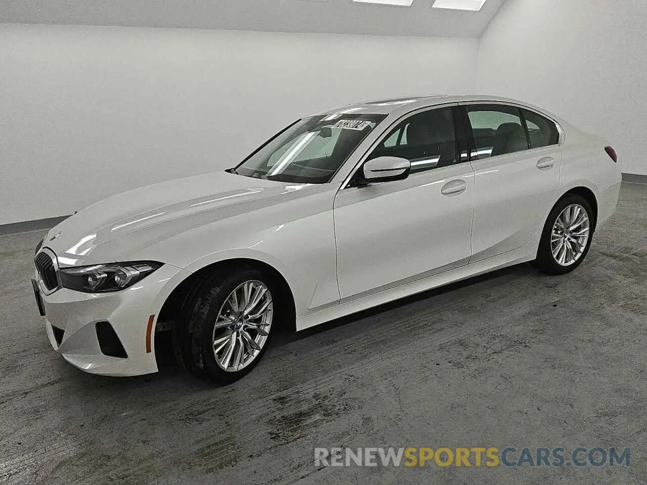 1 Фотография поврежденного автомобиля 3MW69FF08R8E77186 BMW 3 SERIES 2024