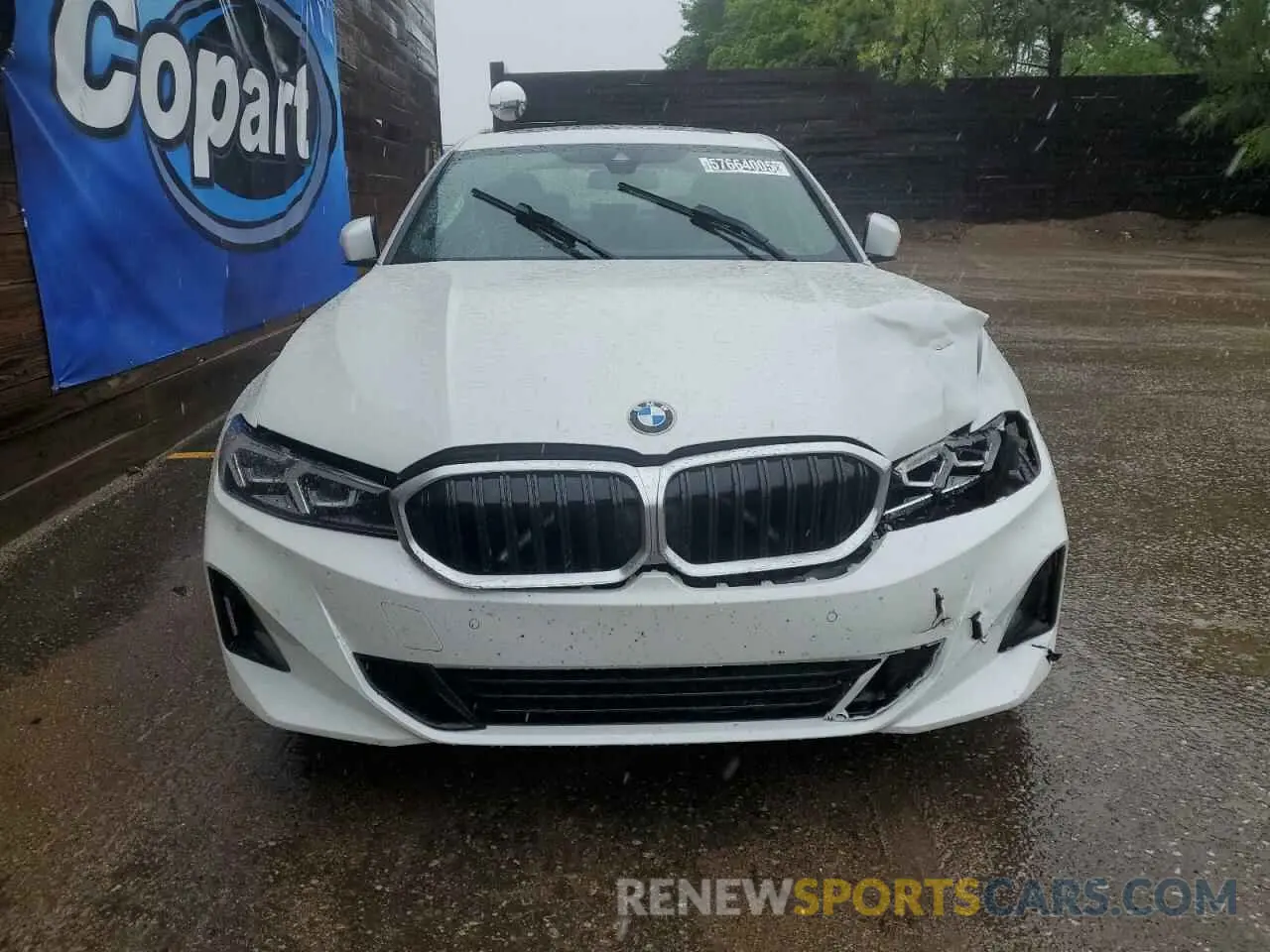 5 Photograph of a damaged car 3MW69FF09R8E13609 BMW 3 SERIES 2024