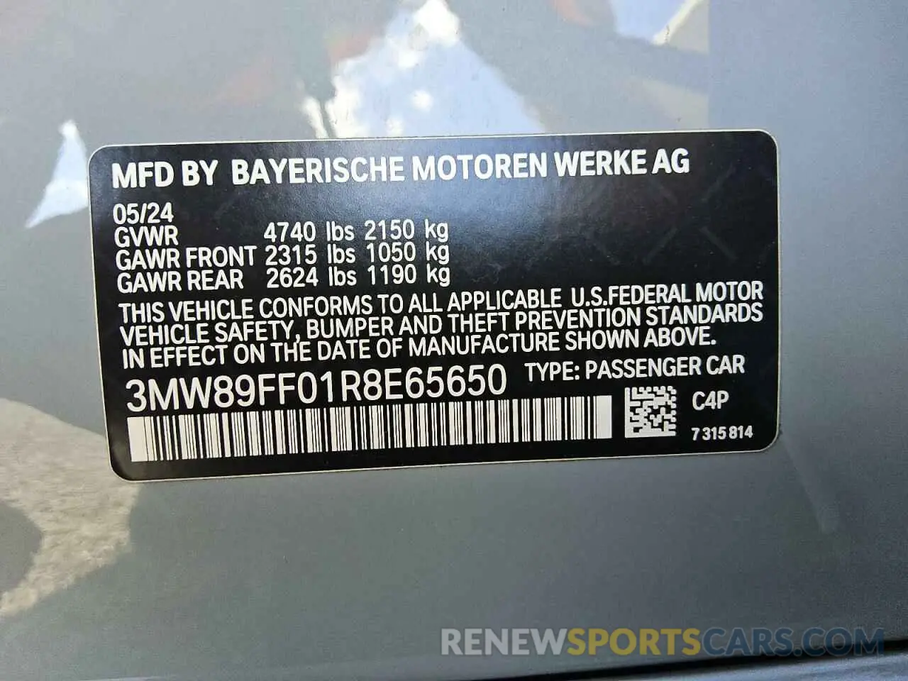12 Фотография поврежденного автомобиля 3MW89FF01R8E65650 BMW 3 SERIES 2024