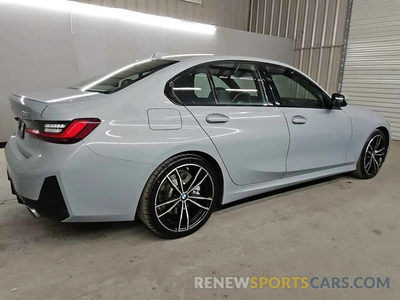 3 Фотография поврежденного автомобиля 3MW89FF01R8E65650 BMW 3 SERIES 2024