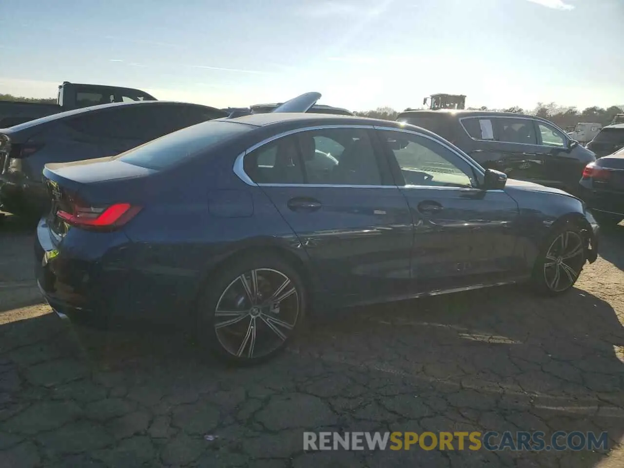 3 Фотография поврежденного автомобиля 3MW89FF02R8D90909 BMW 3 SERIES 2024