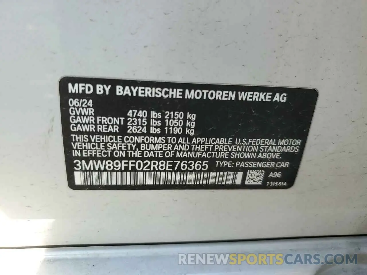 12 Фотография поврежденного автомобиля 3MW89FF02R8E76365 BMW 3 SERIES 2024