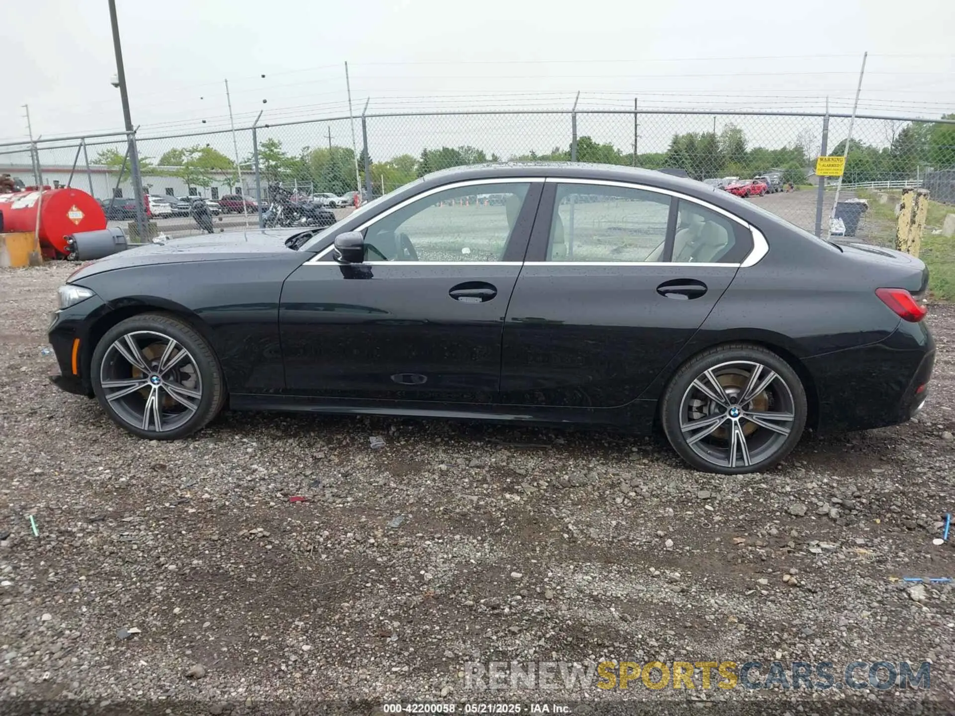 14 Photograph of a damaged car 3MW89FF04R8E47059 BMW 3 SERIES 2024