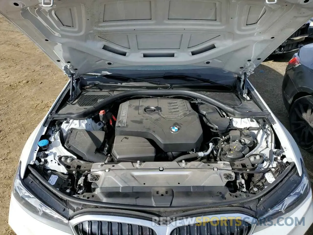 11 Фотография поврежденного автомобиля 3MW89FF04R8E48826 BMW 3 SERIES 2024