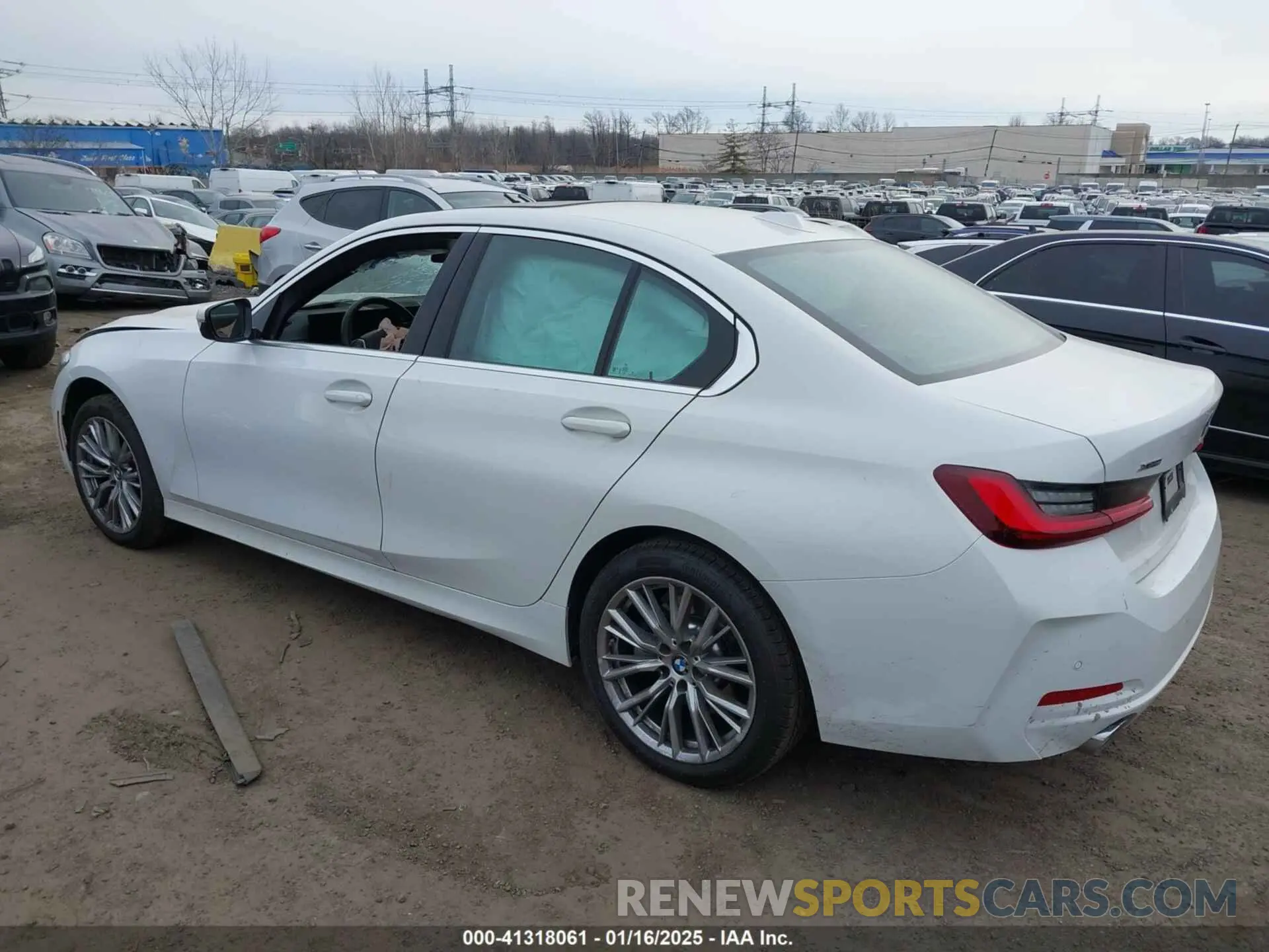 3 Фотография поврежденного автомобиля 3MW89FF04R8E84855 BMW 3 SERIES 2024