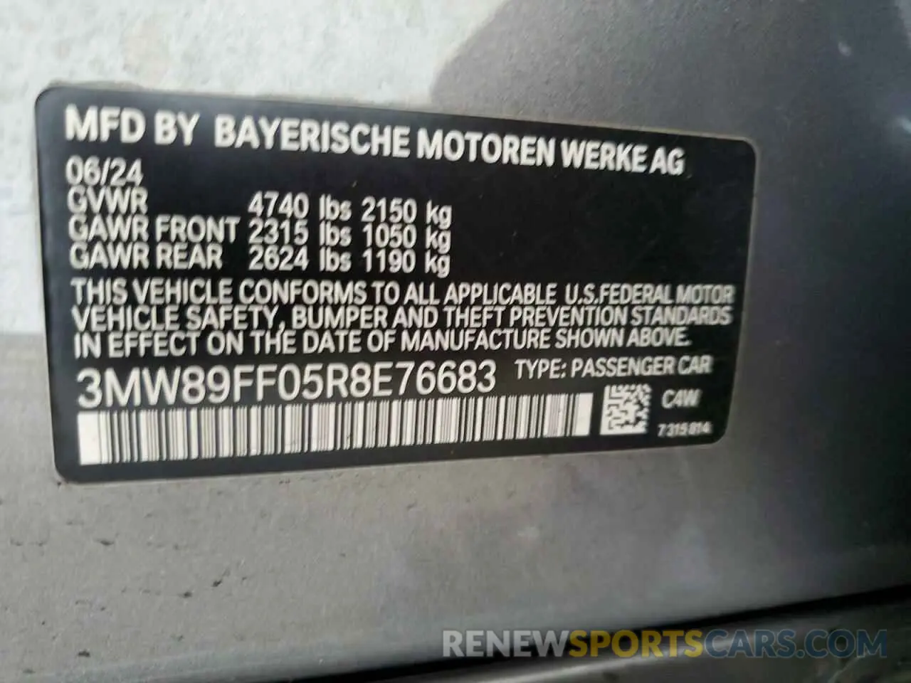 12 Фотография поврежденного автомобиля 3MW89FF05R8E76683 BMW 3 SERIES 2024