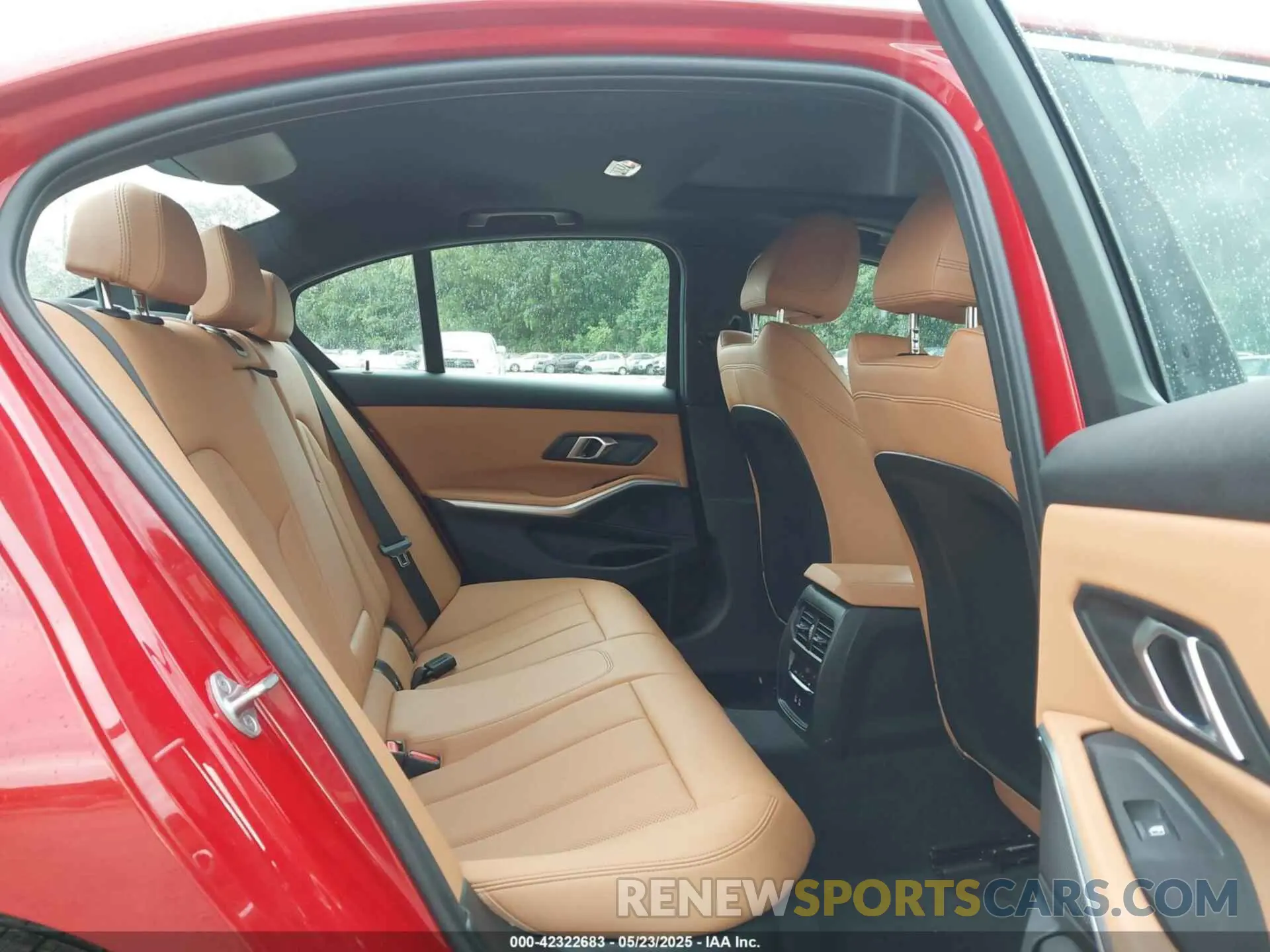 8 Фотография поврежденного автомобиля 3MW89FF07R8E04819 BMW 3 SERIES 2024