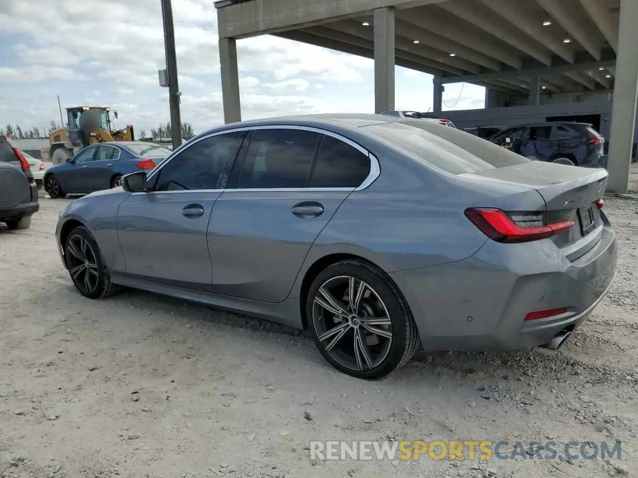 2 Photograph of a damaged car 3MW89FF09R8D91426 BMW 3 SERIES 2024