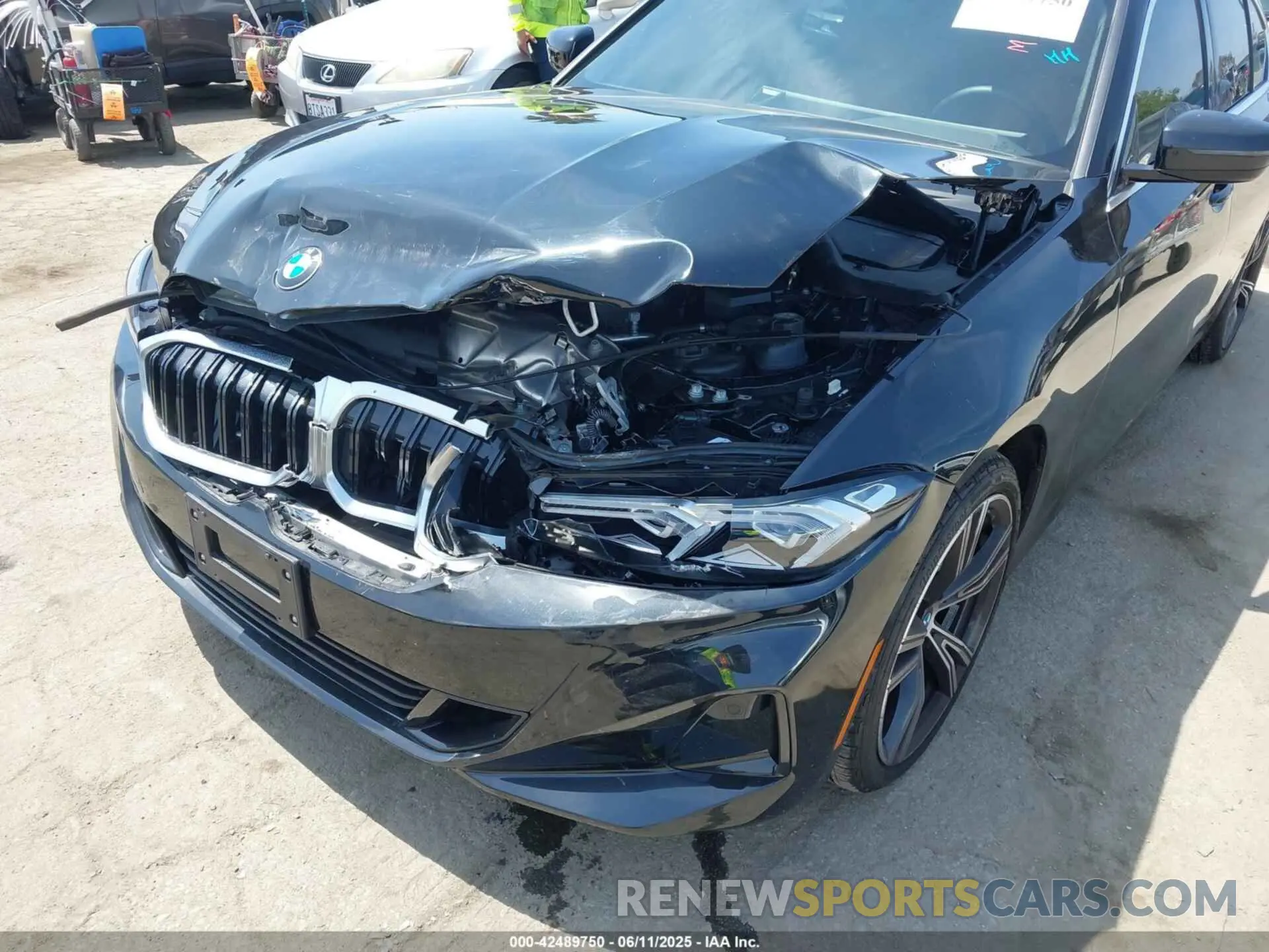 6 Photograph of a damaged car 3MW89FF09R8D91961 BMW 3 SERIES 2024