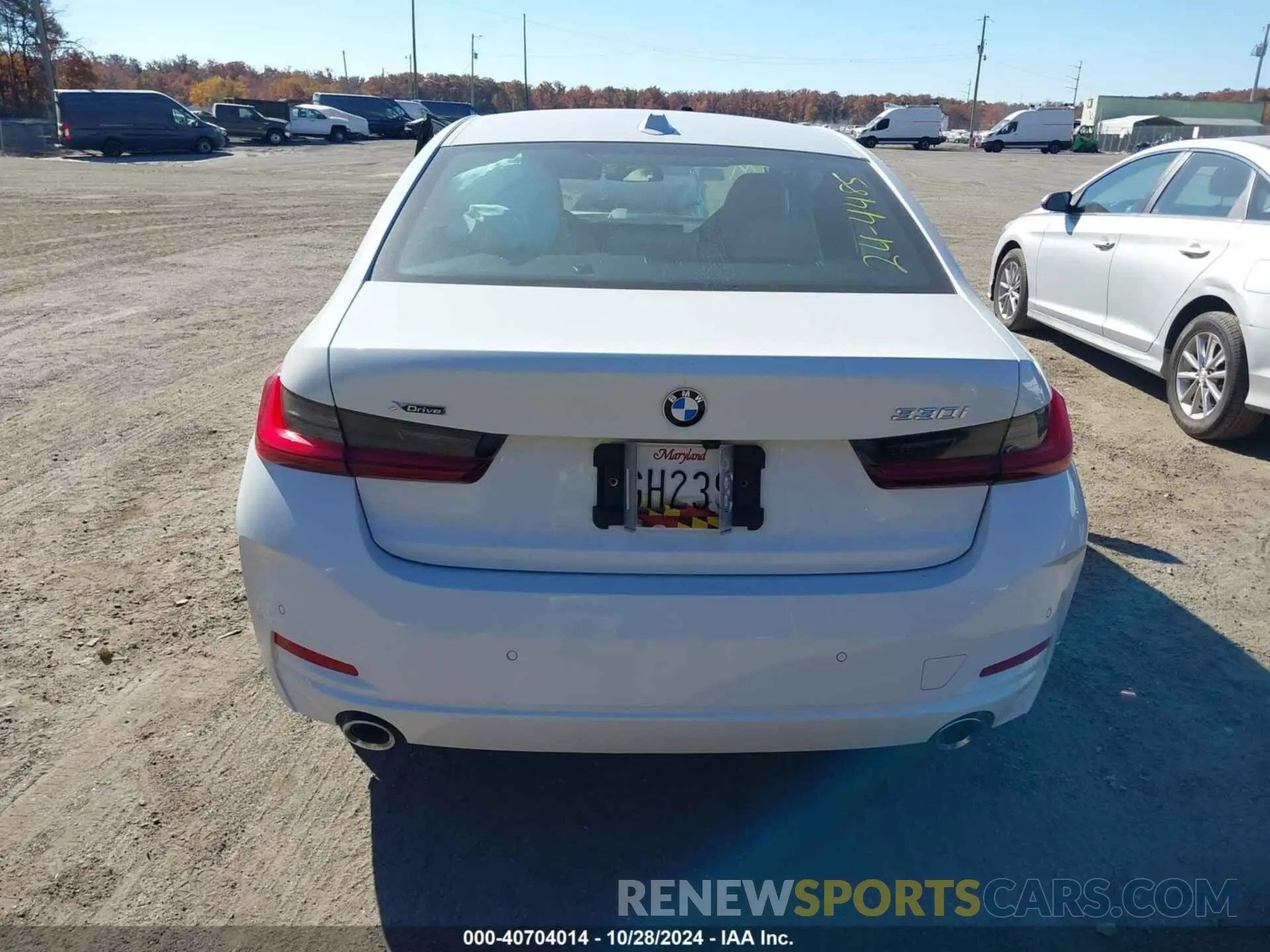 16 Photograph of a damaged car 3MW89FF09R8E20701 BMW 3 SERIES 2024