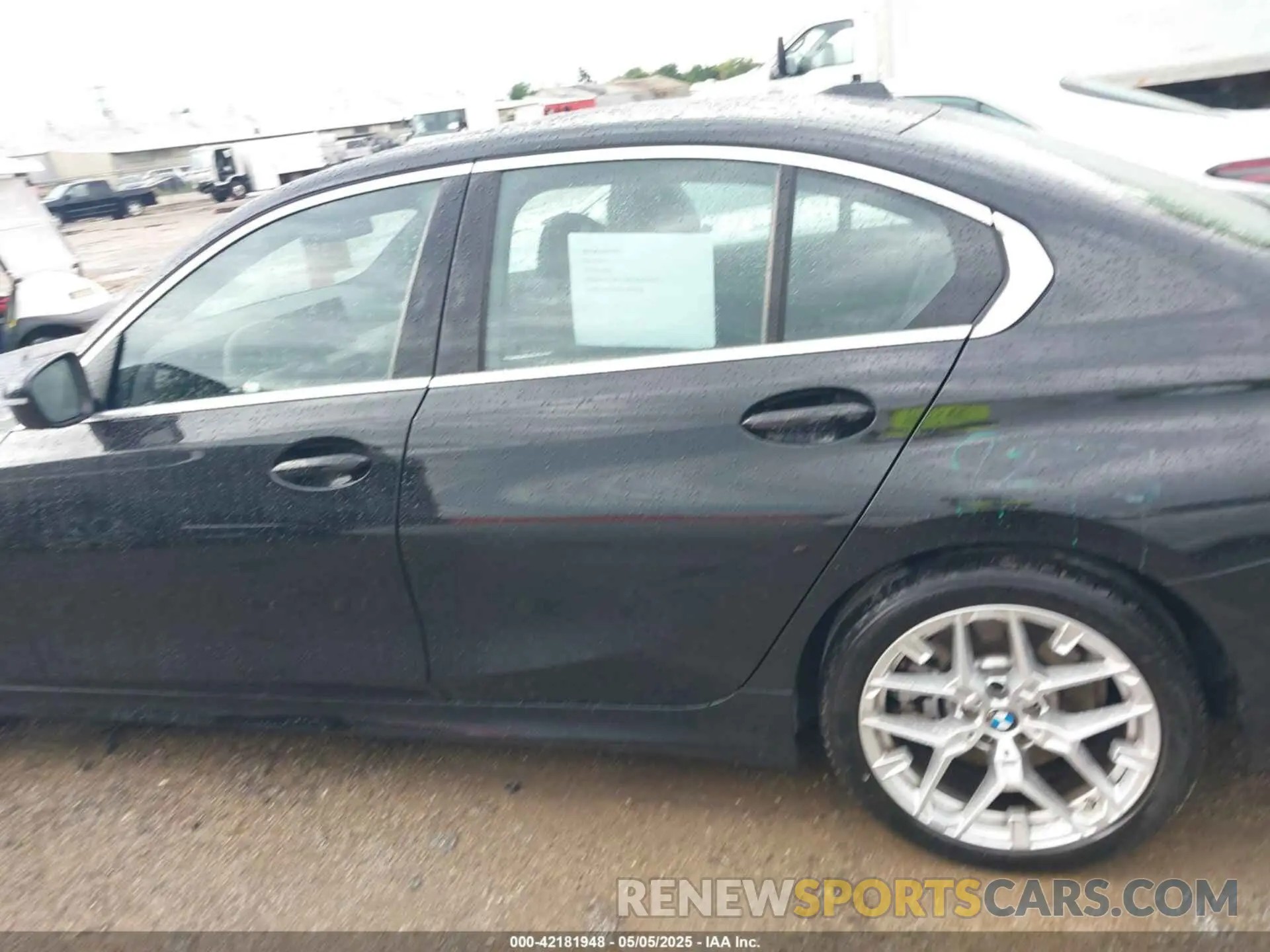 14 Фотография поврежденного автомобиля 3MW69CW01S8E99275 BMW 3 SERIES 2025