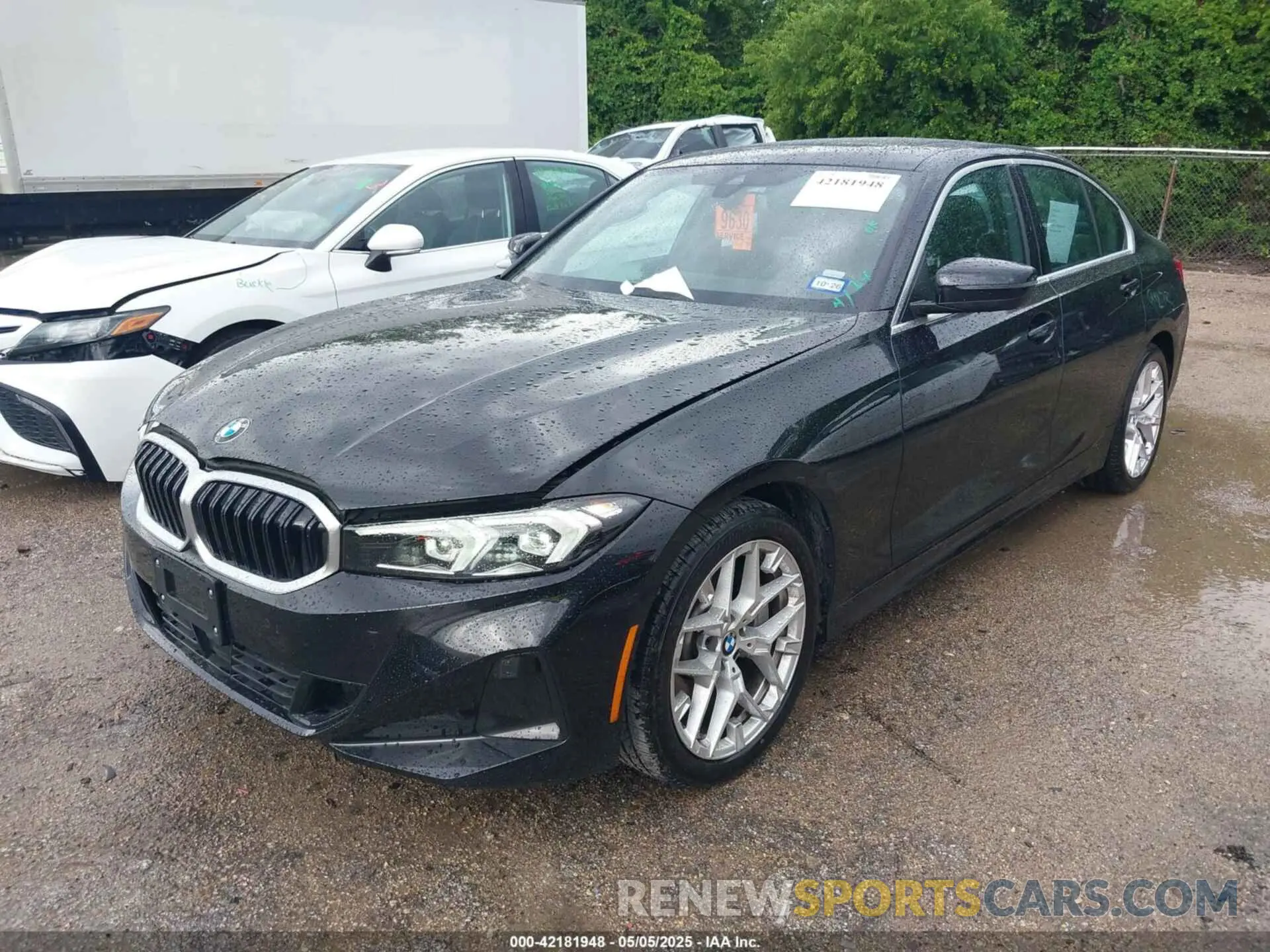 2 Фотография поврежденного автомобиля 3MW69CW01S8E99275 BMW 3 SERIES 2025
