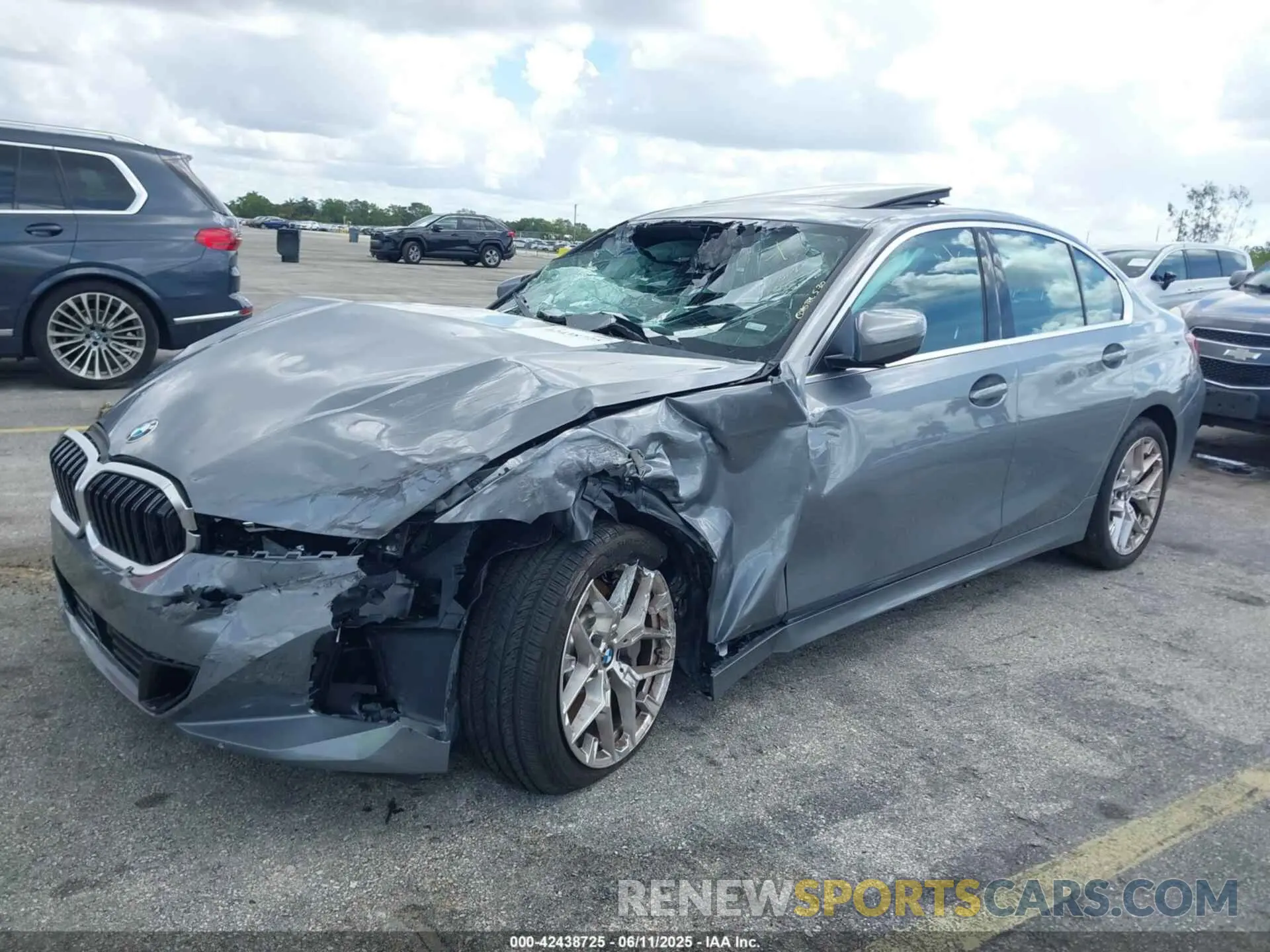2 Photograph of a damaged car 3MW69CW07S8F04771 BMW 3 SERIES 2025