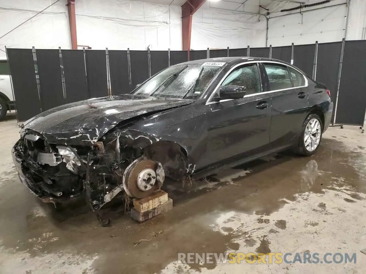 1 Фотография поврежденного автомобиля 3MW69CW07S8F10294 BMW 3 SERIES 2025