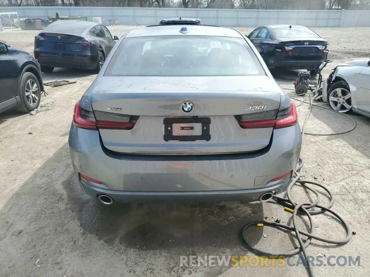 6 Photograph of a damaged car 3MW89CW01S8F37225 BMW 3 SERIES 2025