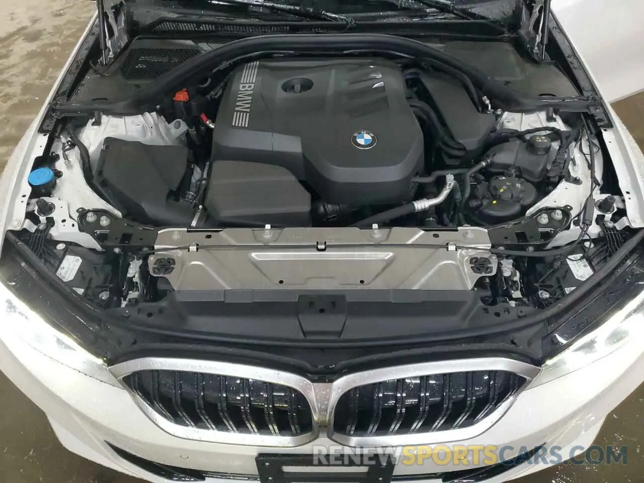 11 Фотография поврежденного автомобиля 3MW89CW03S8F06056 BMW 3 SERIES 2025