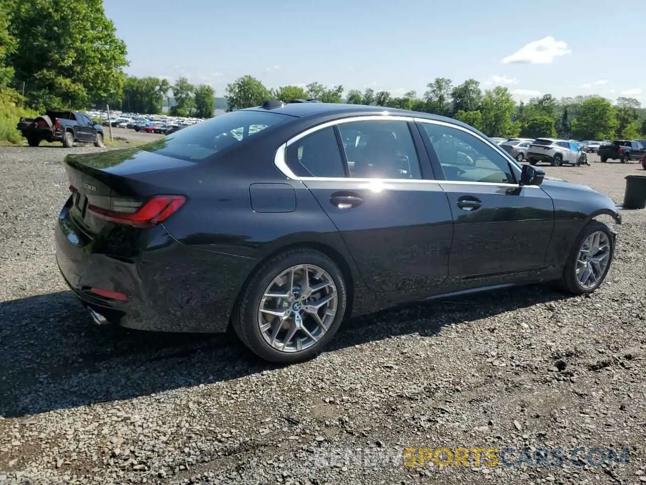 3 Photograph of a damaged car 3MW89CW06S8F17276 BMW 3 SERIES 2025