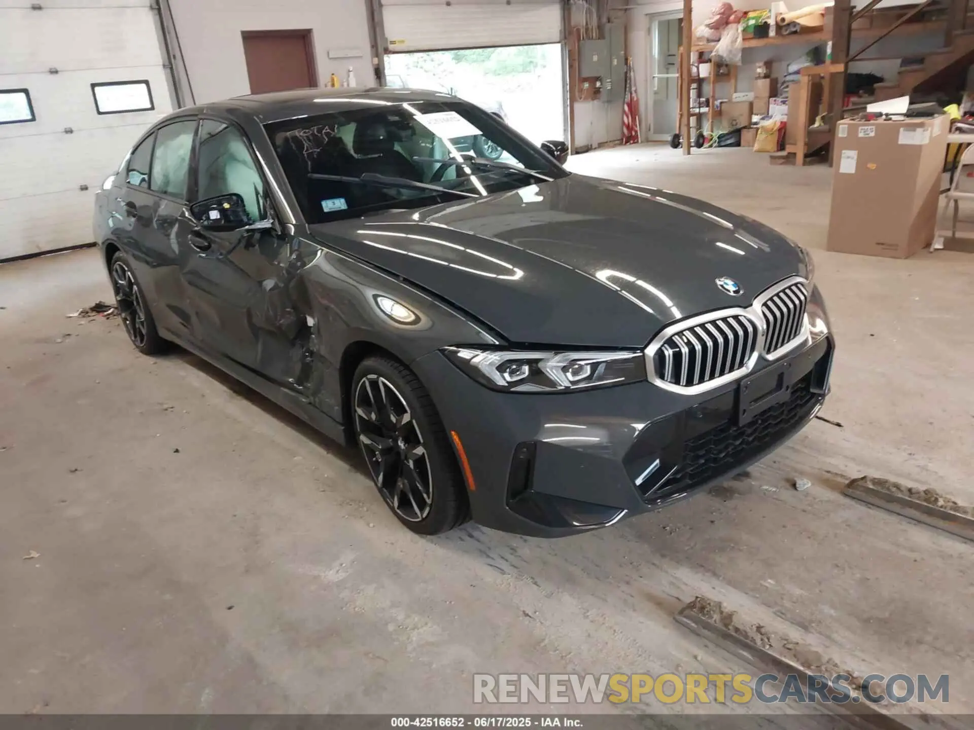 1 Фотография поврежденного автомобиля 3MW89CW08S8F31843 BMW 3 SERIES 2025