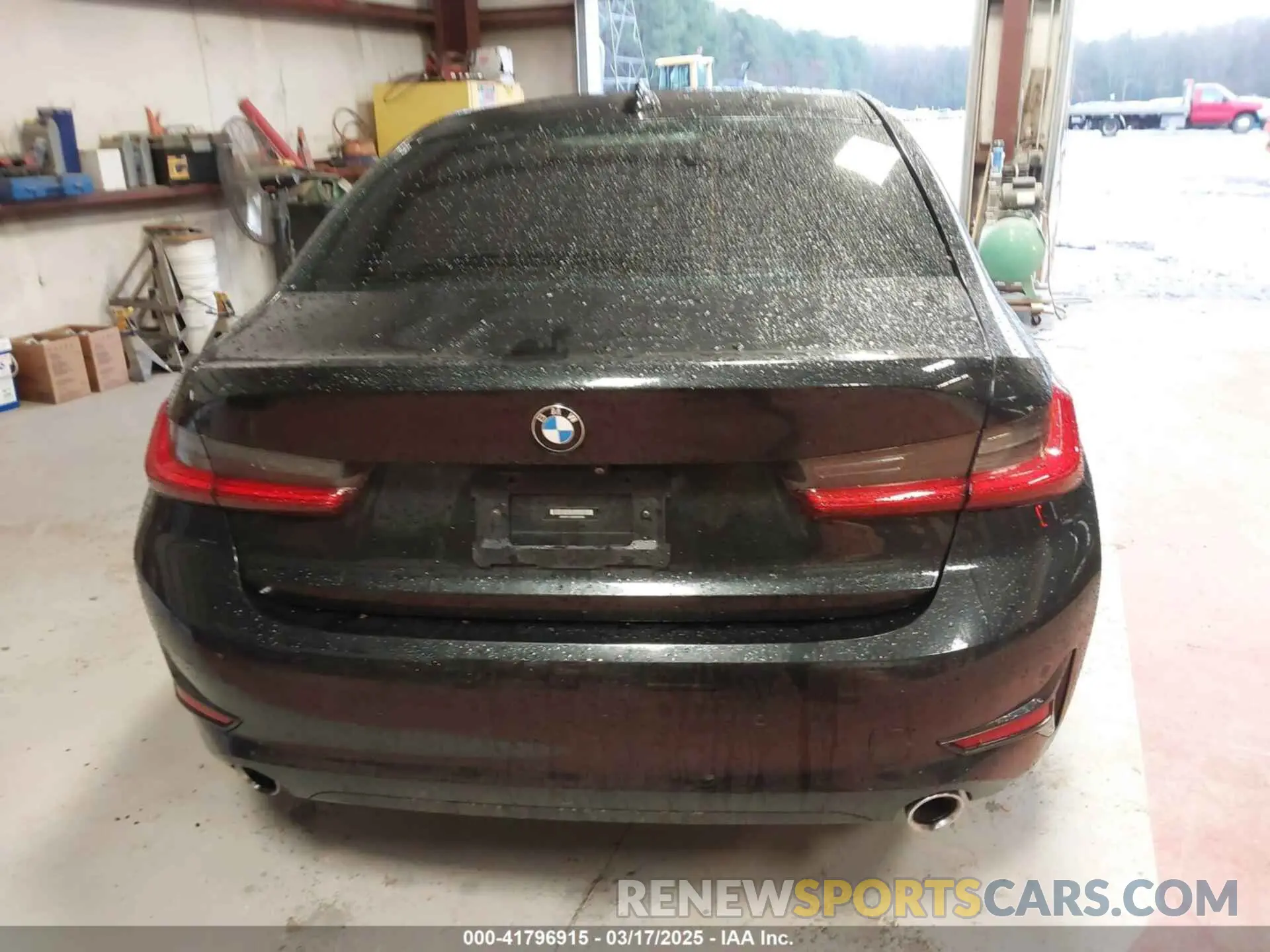 15 Photograph of a damaged car 3MW5R1J50K8B00066 BMW 330I 2019
