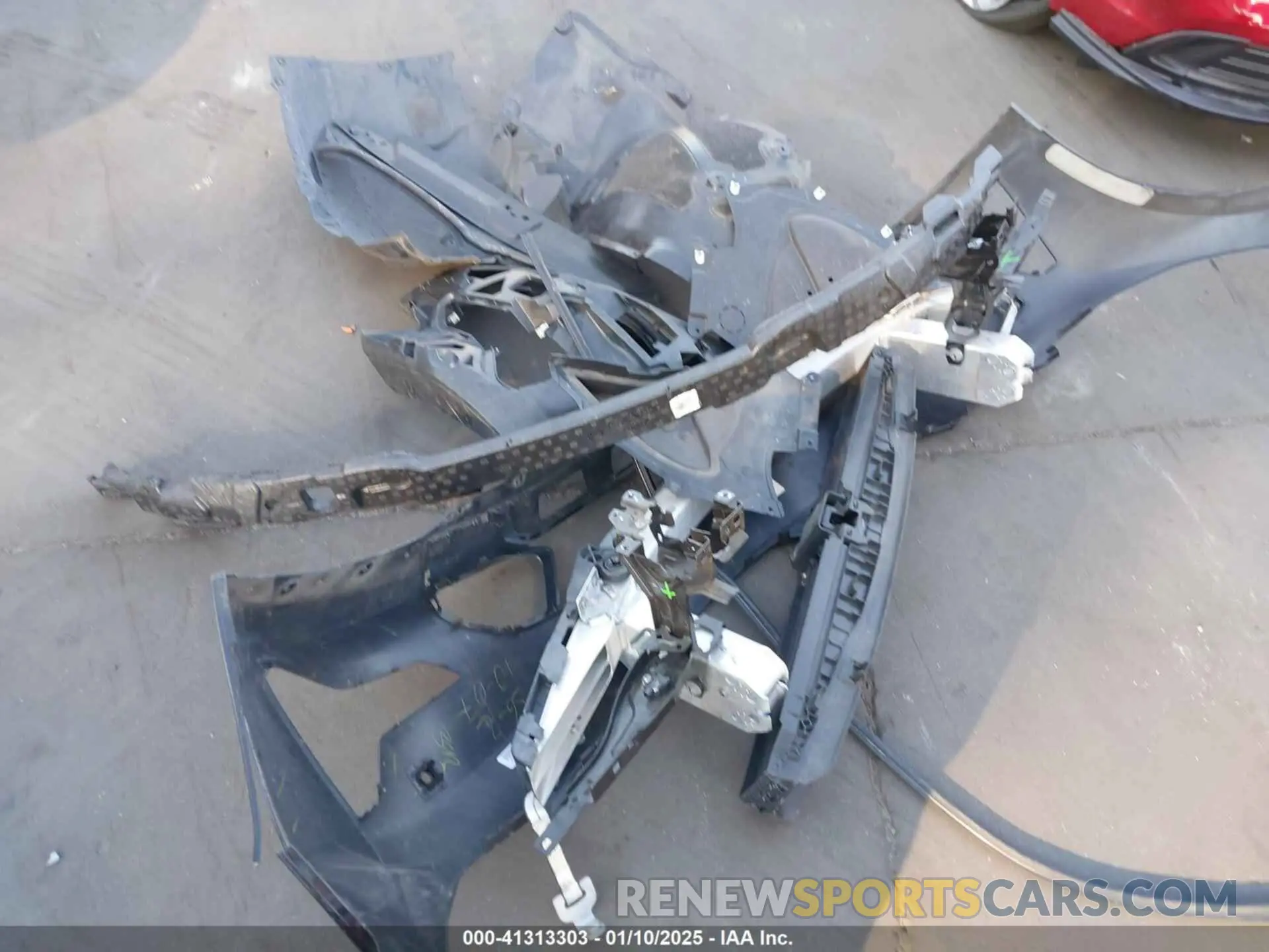 12 Фотография поврежденного автомобиля 3MW5R1J57K8B03367 BMW 330I 2019