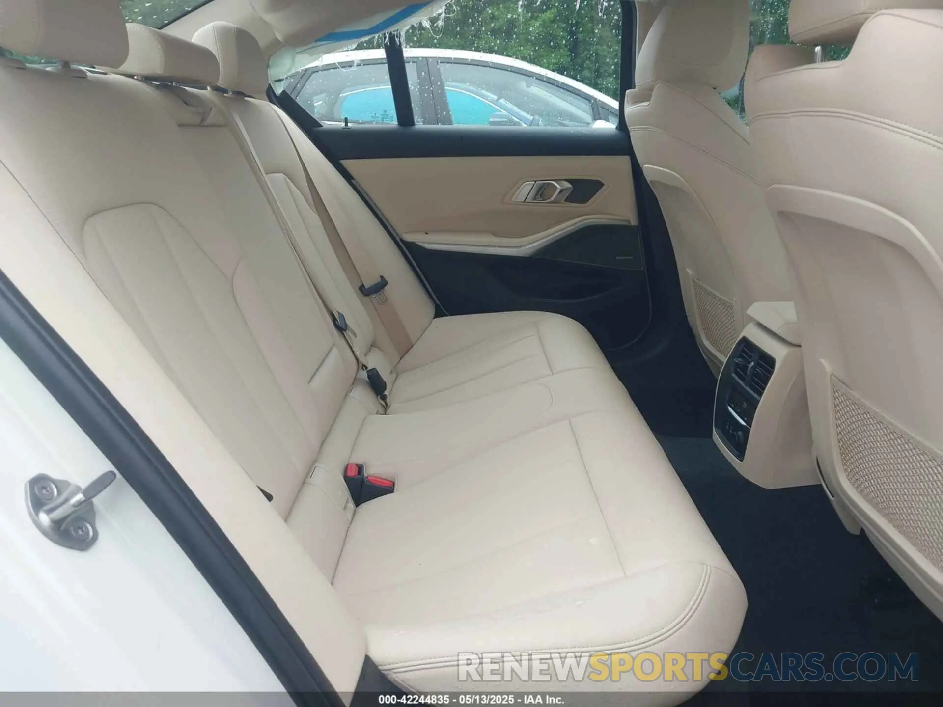 8 Фотография поврежденного автомобиля 3MW5R1J58K8A03729 BMW 330I 2019