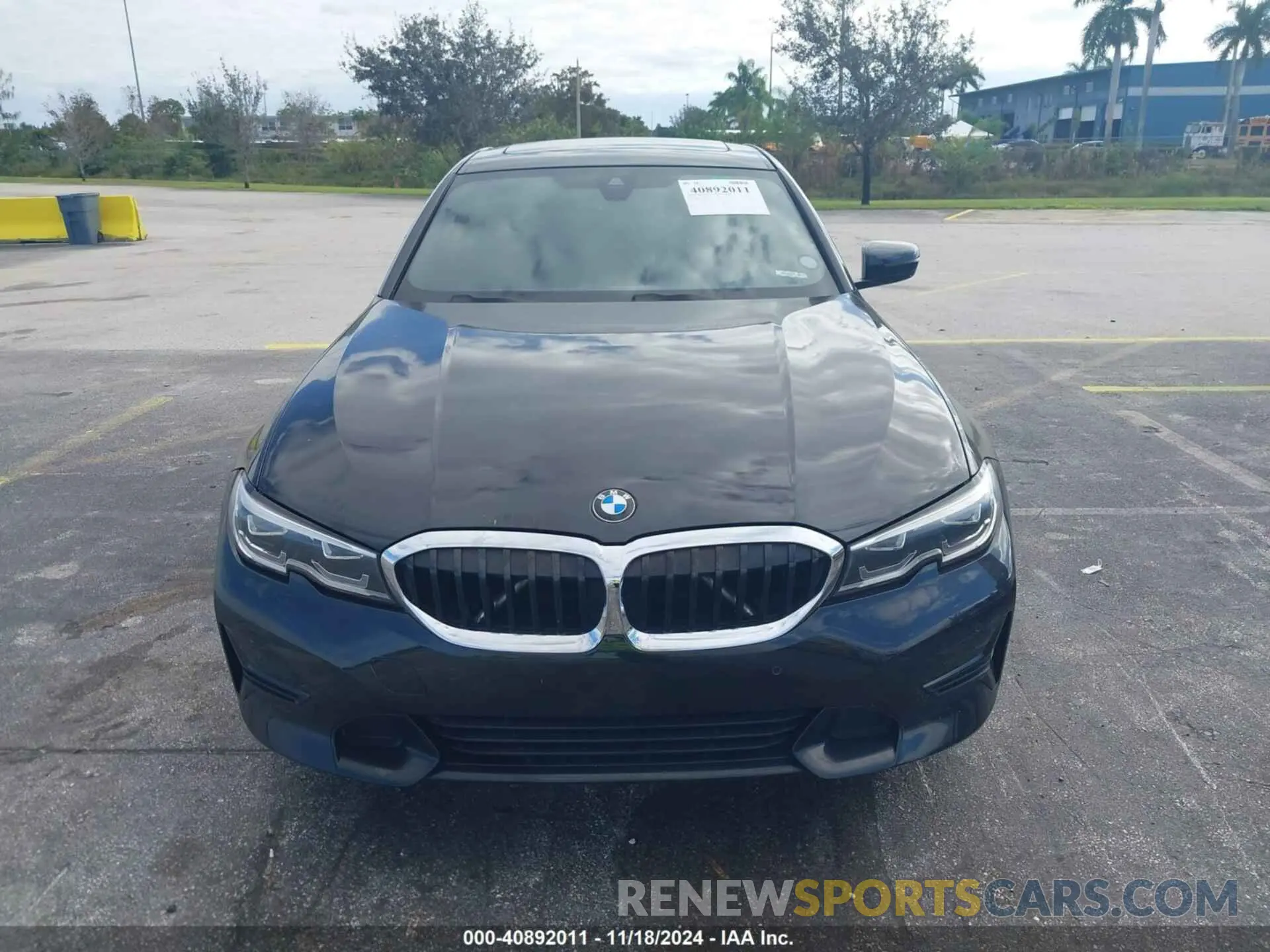 12 Фотография поврежденного автомобиля WBA5R1C50KAK11055 BMW 330I 2019