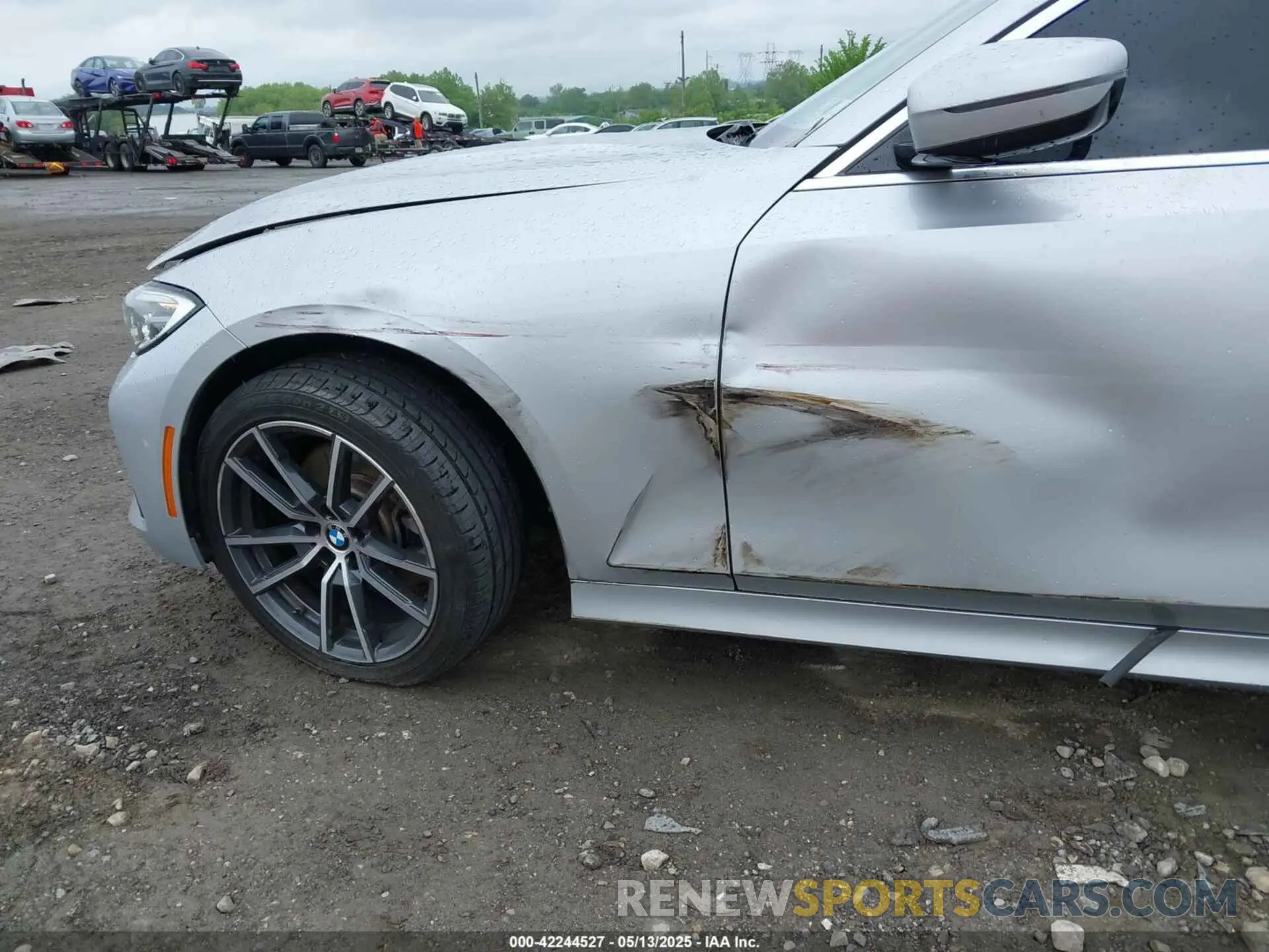 6 Фотография поврежденного автомобиля WBA5R1C54KAK10233 BMW 330I 2019